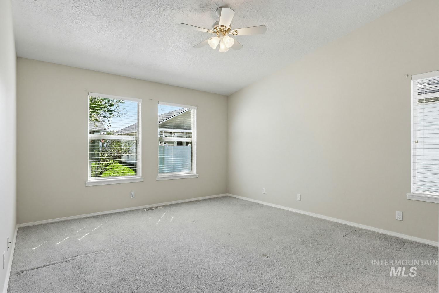 1900 N Iberis Ave, Meridian, Idaho 83646, 2 Bedrooms, 2 Bathrooms, Residential For Sale, Price $375,000,MLS 98984018