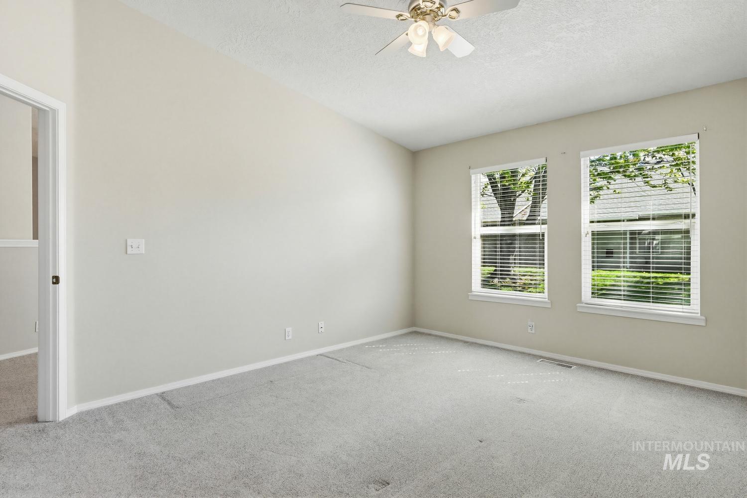 1900 N Iberis Ave, Meridian, Idaho 83646, 2 Bedrooms, 2 Bathrooms, Residential For Sale, Price $375,000,MLS 98984018