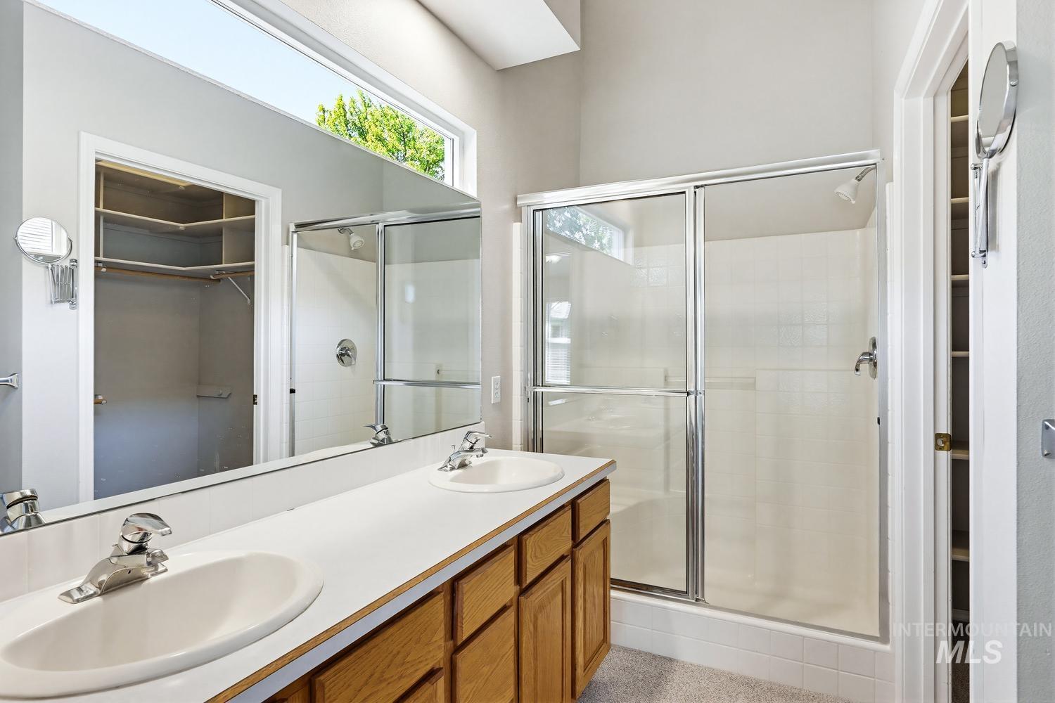 1900 N Iberis Ave, Meridian, Idaho 83646, 2 Bedrooms, 2 Bathrooms, Residential For Sale, Price $375,000,MLS 98984018