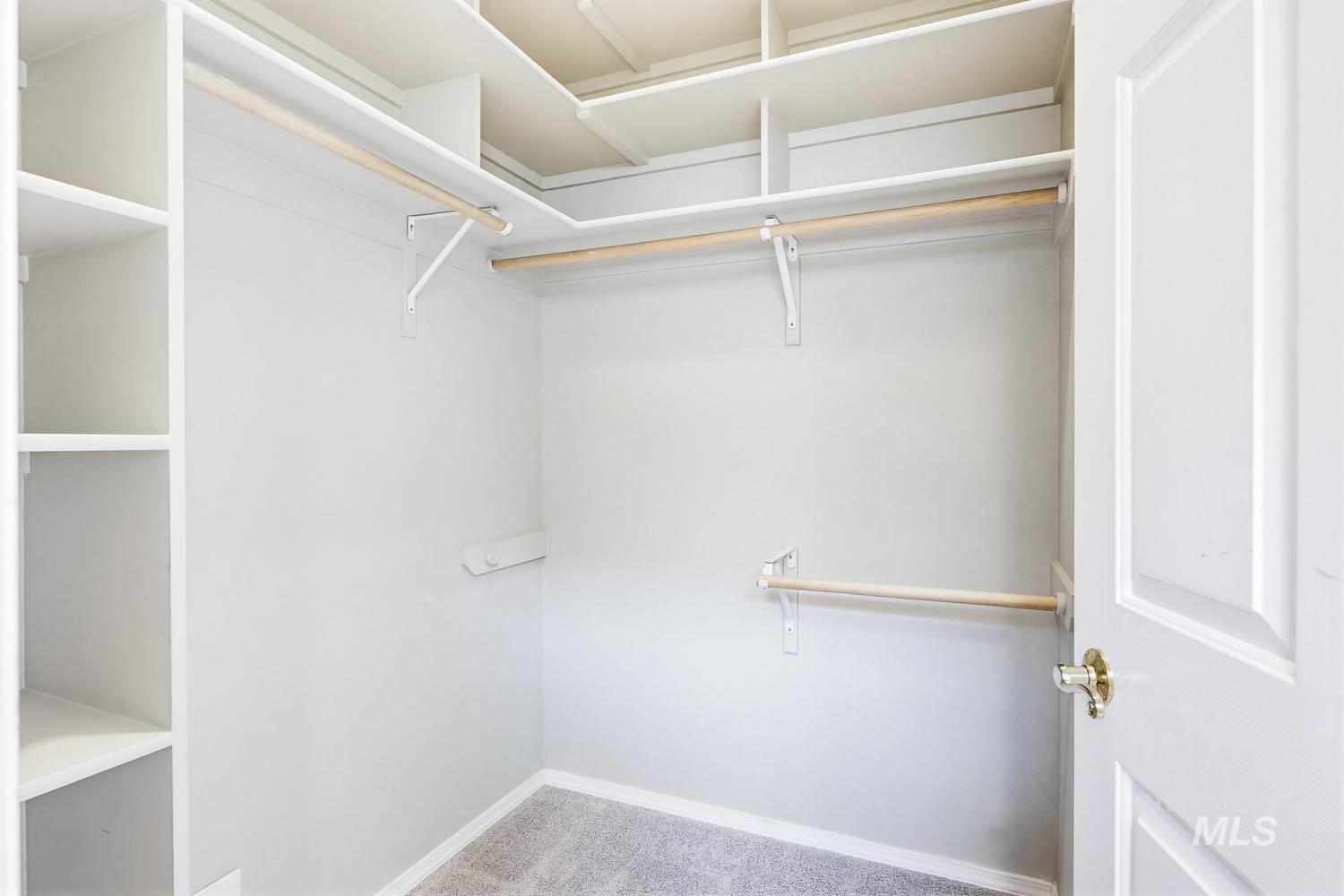 1900 N Iberis Ave, Meridian, Idaho 83646, 2 Bedrooms, 2 Bathrooms, Residential For Sale, Price $375,000,MLS 98984018