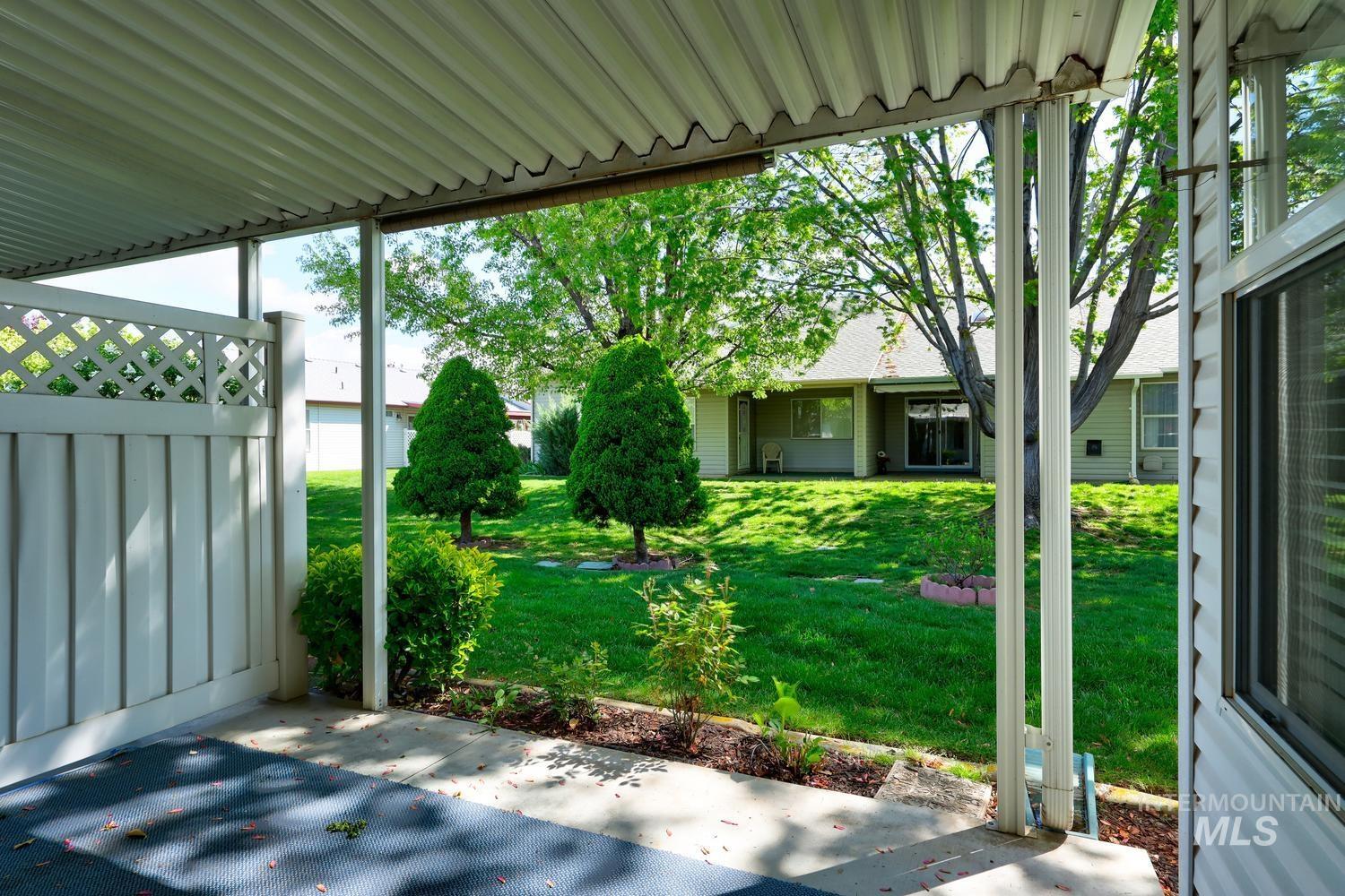 1900 N Iberis Ave, Meridian, Idaho 83646, 2 Bedrooms, 2 Bathrooms, Residential For Sale, Price $375,000,MLS 98984018