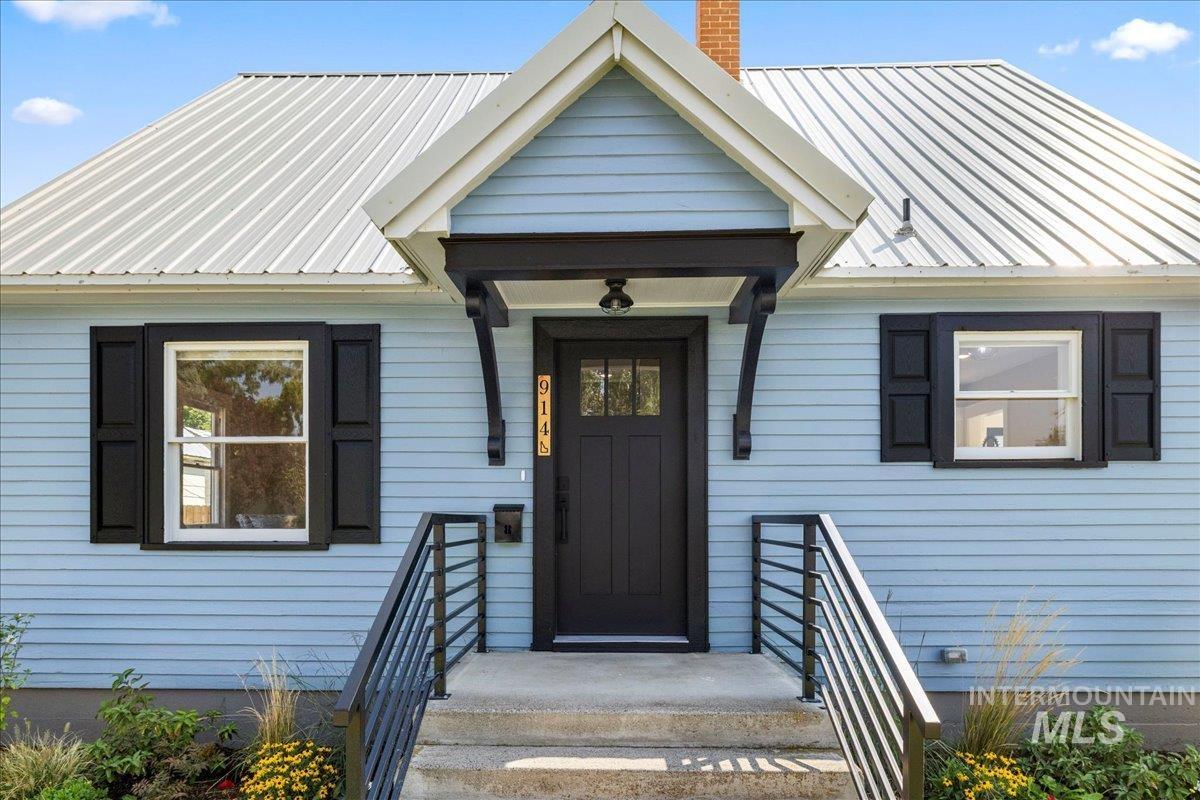 914 W 3rd, Weiser, Idaho 83672, 4 Bedrooms, 2.5 Bathrooms, Residential For Sale, Price $405,000,MLS 98984019