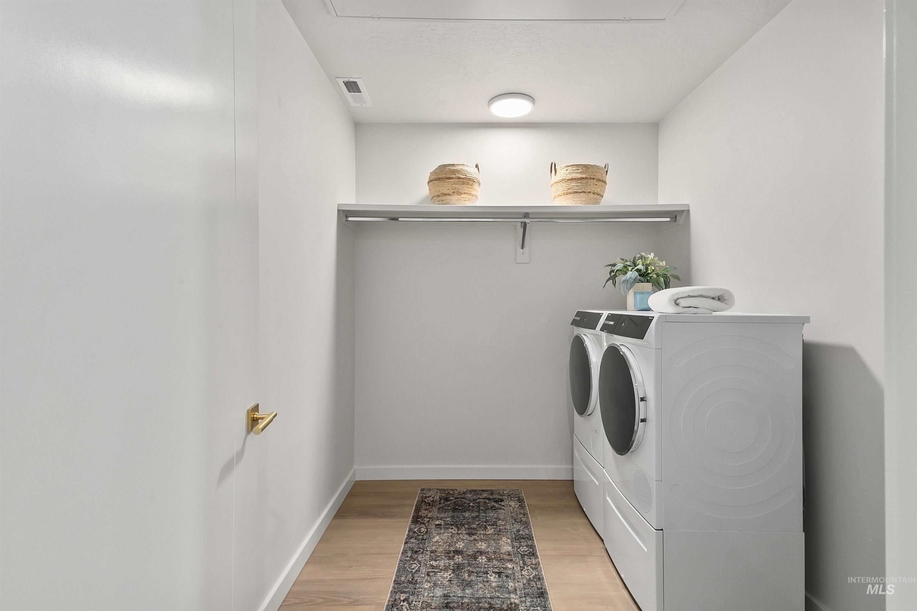 4430 E Haystack St, Boise, Idaho 83716, 3 Bedrooms, 2 Bathrooms, Residential For Sale, Price $584,900, 98984020