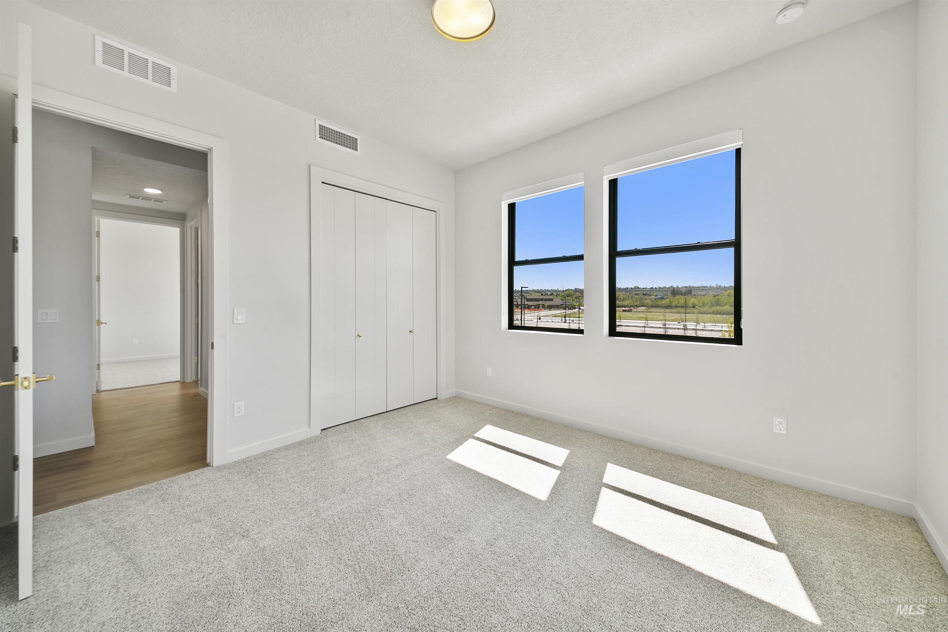 4430 E Haystack St, Boise, Idaho 83716, 3 Bedrooms, 2 Bathrooms, Residential For Sale, Price $584,900, 98984020