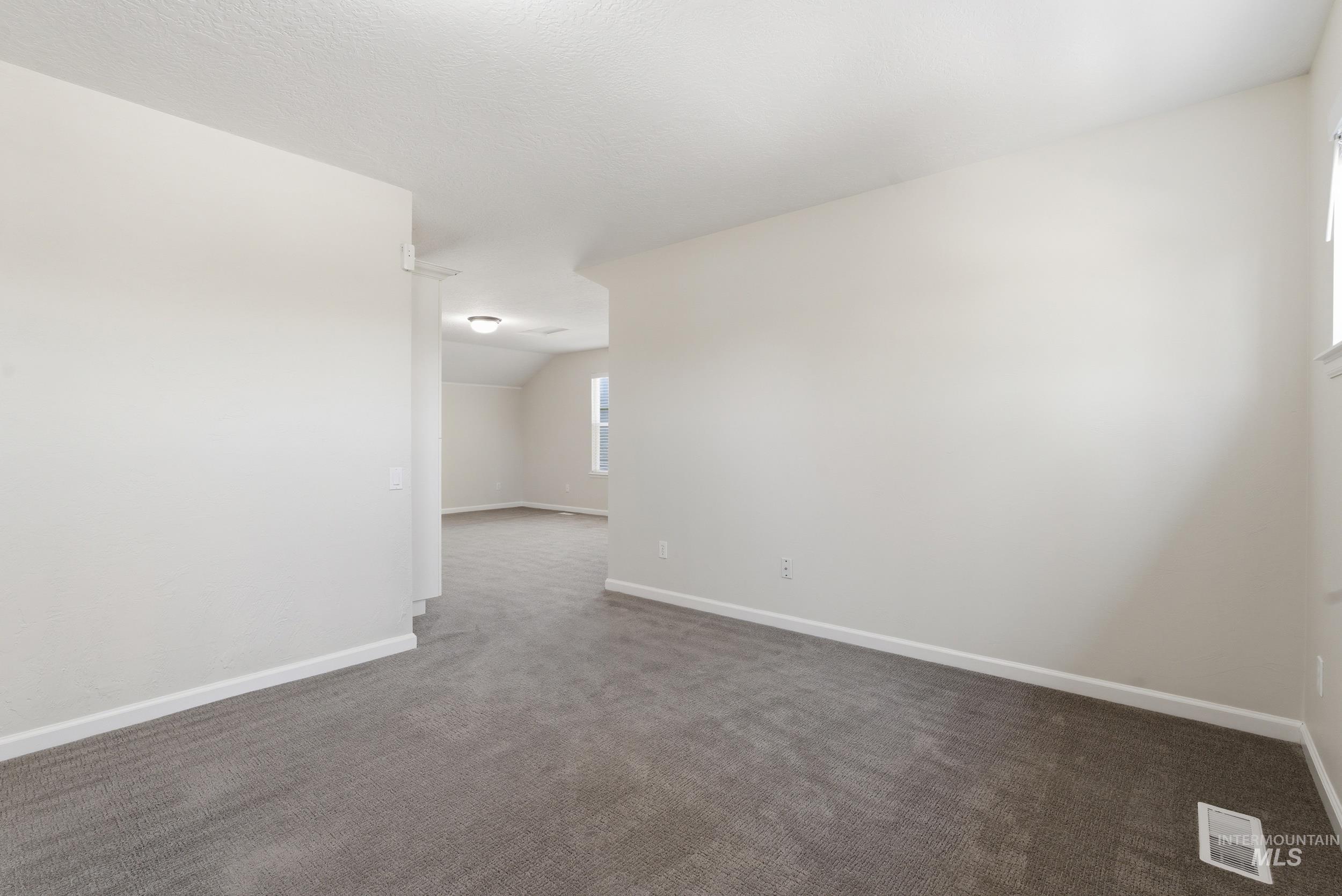 887 N Seneca Springs Way, Star, Idaho 83669, 3 Bedrooms, 2 Bathrooms, Residential For Sale, Price $549,000, 98984021