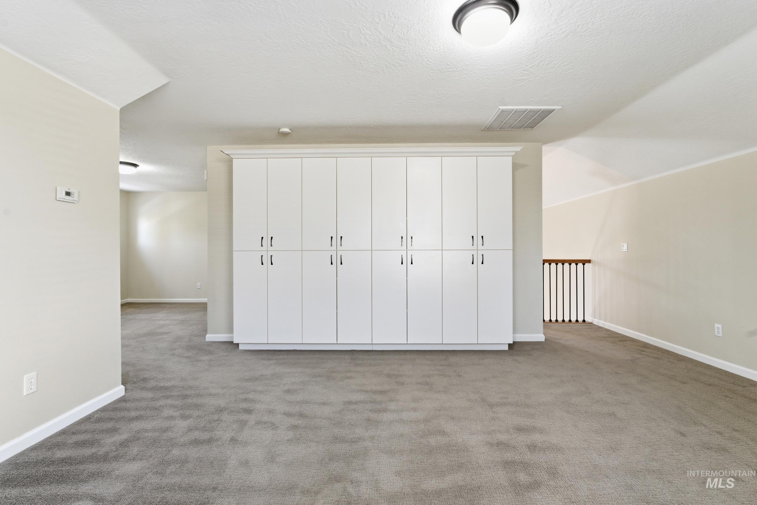 887 N Seneca Springs Way, Star, Idaho 83669, 3 Bedrooms, 2 Bathrooms, Residential For Sale, Price $549,000, 98984021