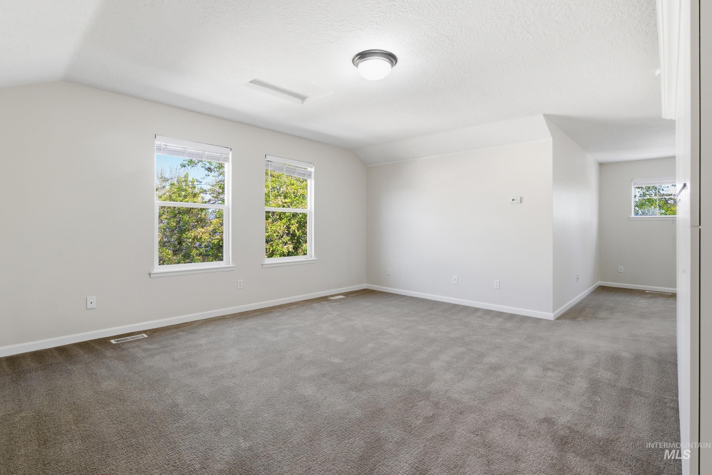 887 N Seneca Springs Way, Star, Idaho 83669, 3 Bedrooms, 2 Bathrooms, Residential For Sale, Price $549,000, 98984021