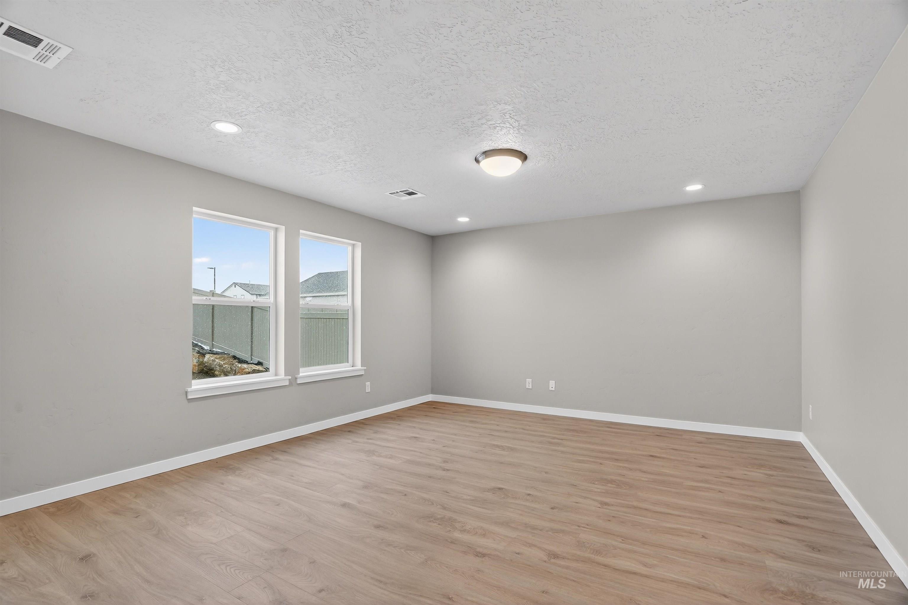 7663 E Meriwether Dr, Nampa, Idaho 83687, 4 Bedrooms, 3 Bathrooms, Residential For Sale, Price $499,990,MLS 98984022