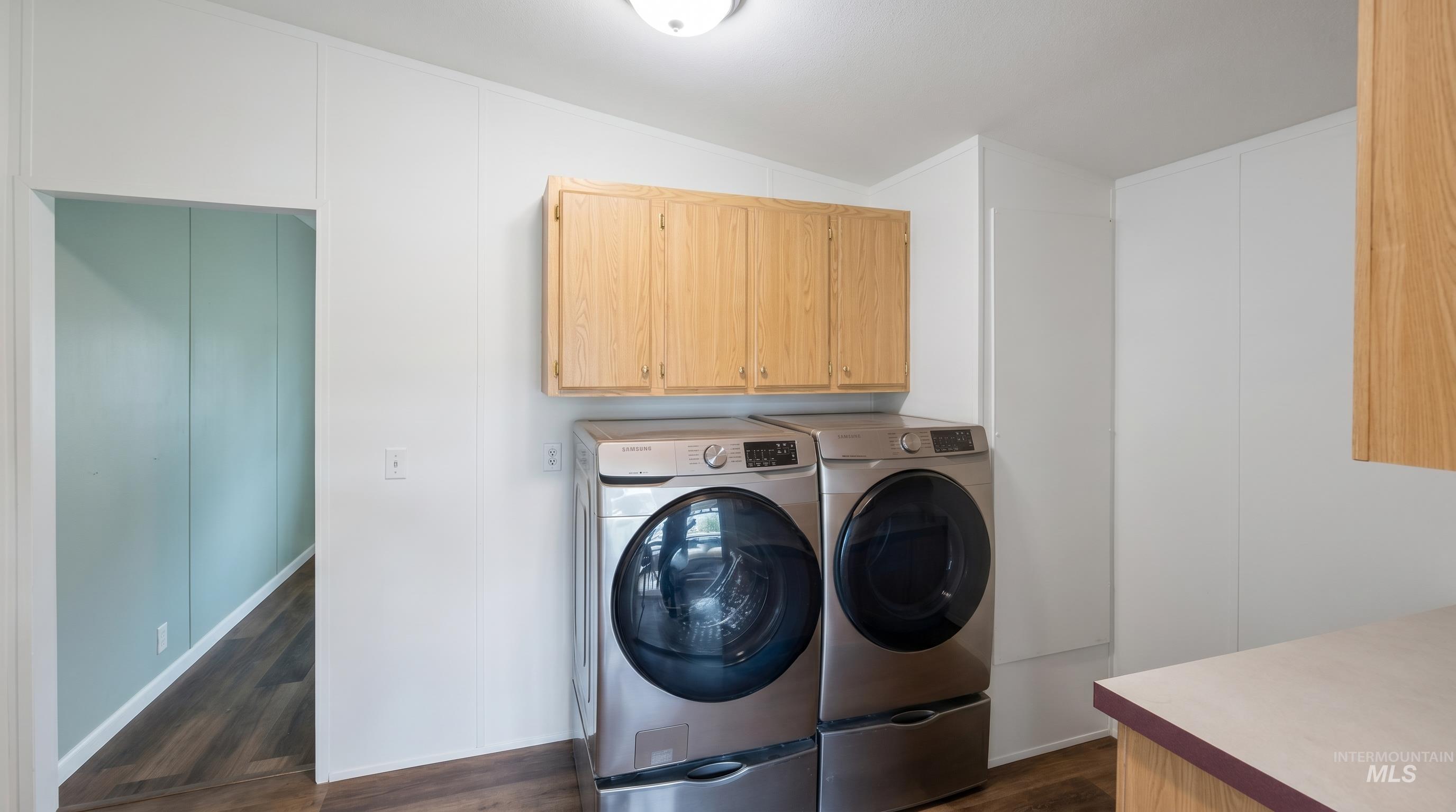 1800 Heitz Ave, Fruitland, Idaho 83619, 4 Bedrooms, 2 Bathrooms, Residential For Sale, Price $290,000,MLS 98984024