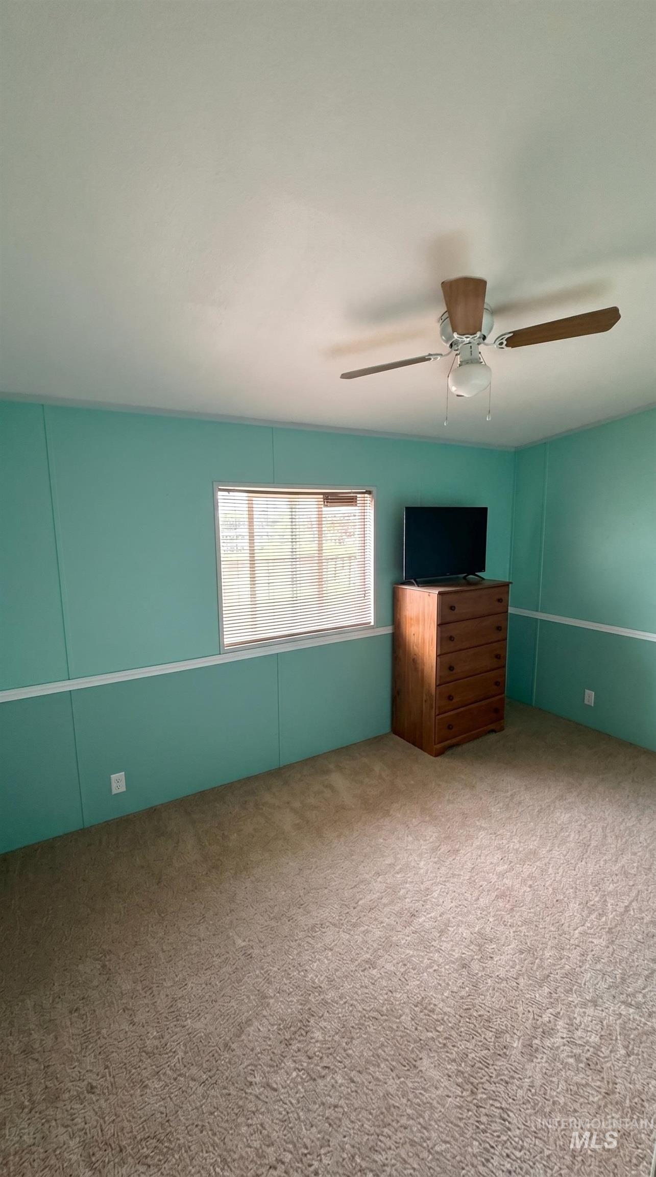 1800 Heitz Ave, Fruitland, Idaho 83619, 4 Bedrooms, 2 Bathrooms, Residential For Sale, Price $290,000,MLS 98984024