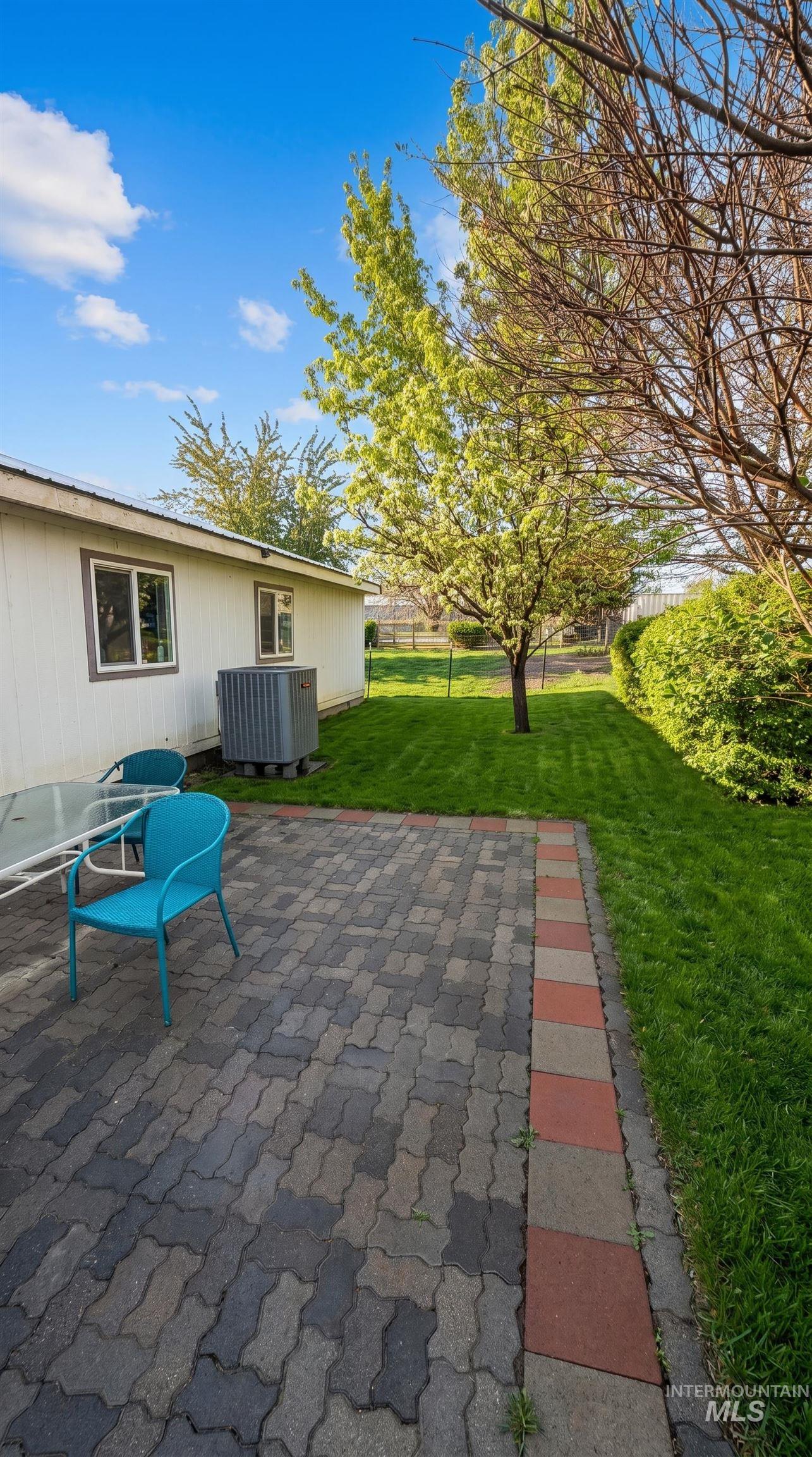 1800 Heitz Ave, Fruitland, Idaho 83619, 4 Bedrooms, 2 Bathrooms, Residential For Sale, Price $290,000,MLS 98984024