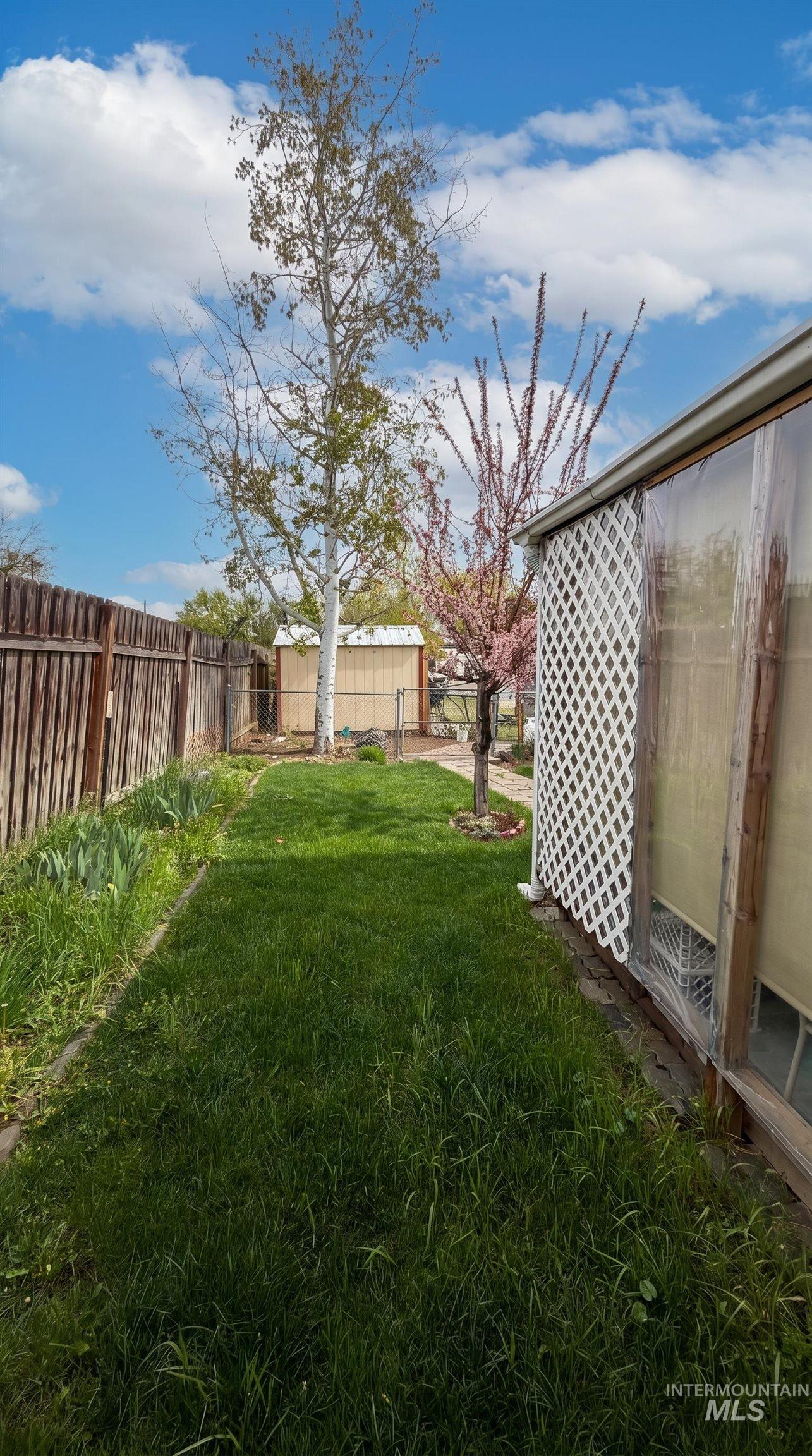 1800 Heitz Ave, Fruitland, Idaho 83619, 4 Bedrooms, 2 Bathrooms, Residential For Sale, Price $290,000,MLS 98984024