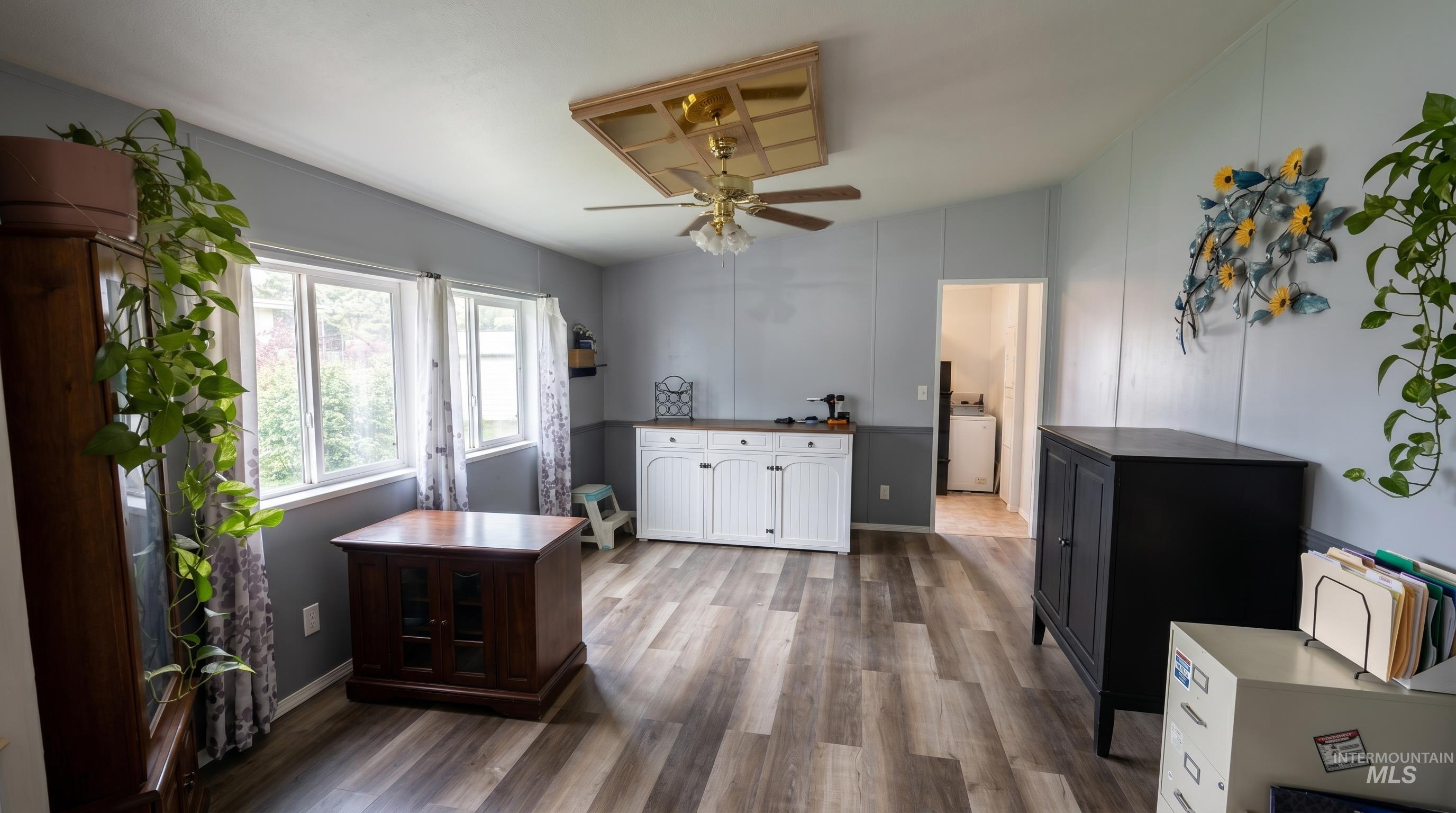 1800 Heitz Ave, Fruitland, Idaho 83619, 4 Bedrooms, 2 Bathrooms, Residential For Sale, Price $290,000,MLS 98984024