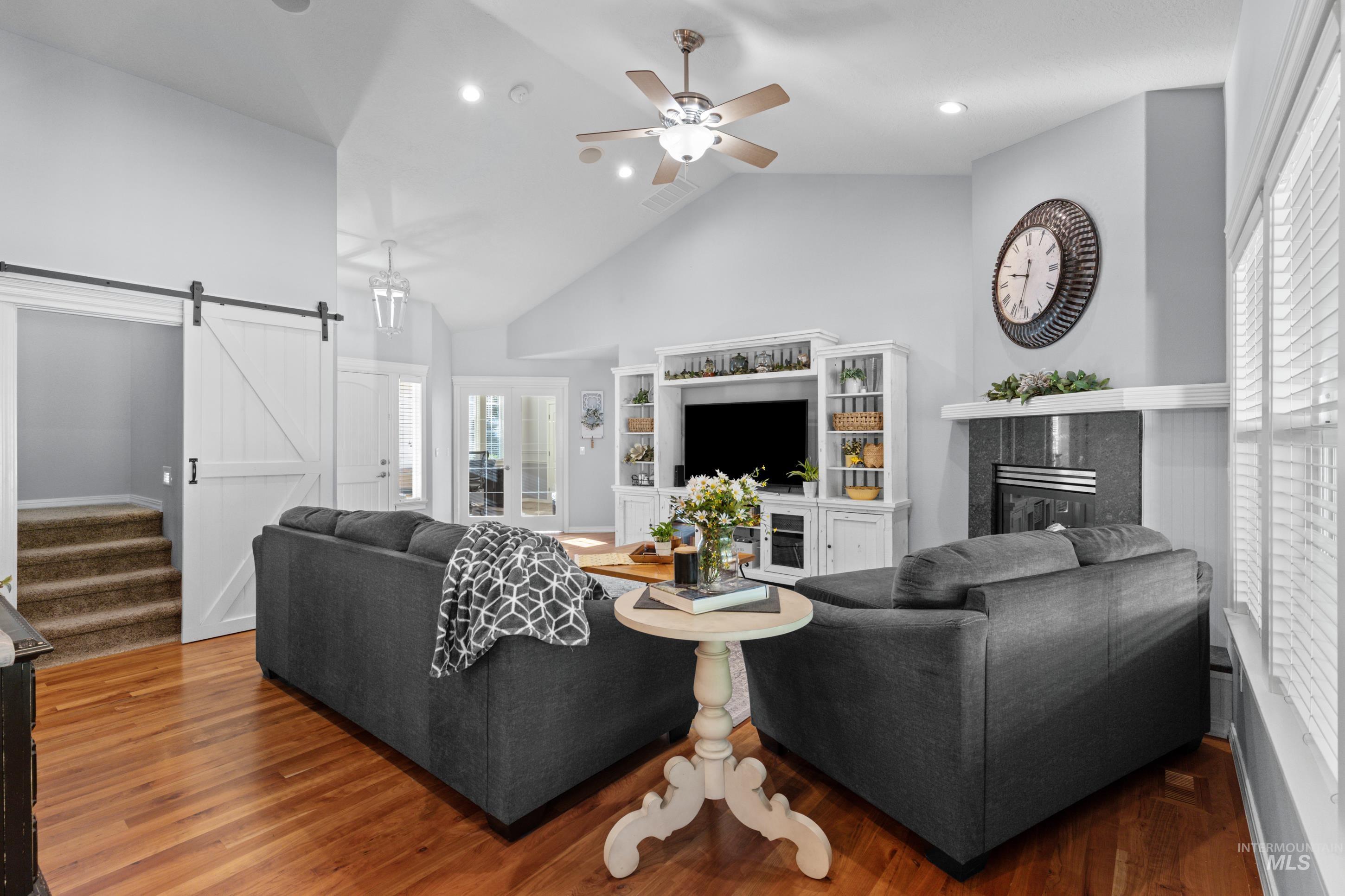 5521 N Mendelson Ave., Meridian, Idaho 83646, 4 Bedrooms, 2.5 Bathrooms, Residential For Sale, Price $579,000,MLS 98984026