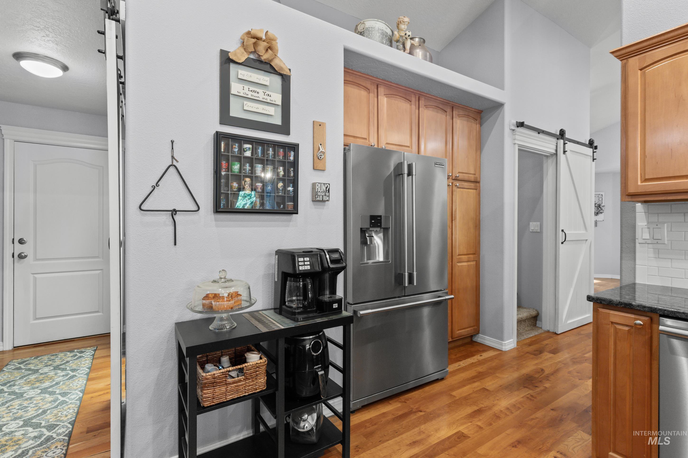 5521 N Mendelson Ave., Meridian, Idaho 83646, 4 Bedrooms, 2.5 Bathrooms, Residential For Sale, Price $579,000,MLS 98984026