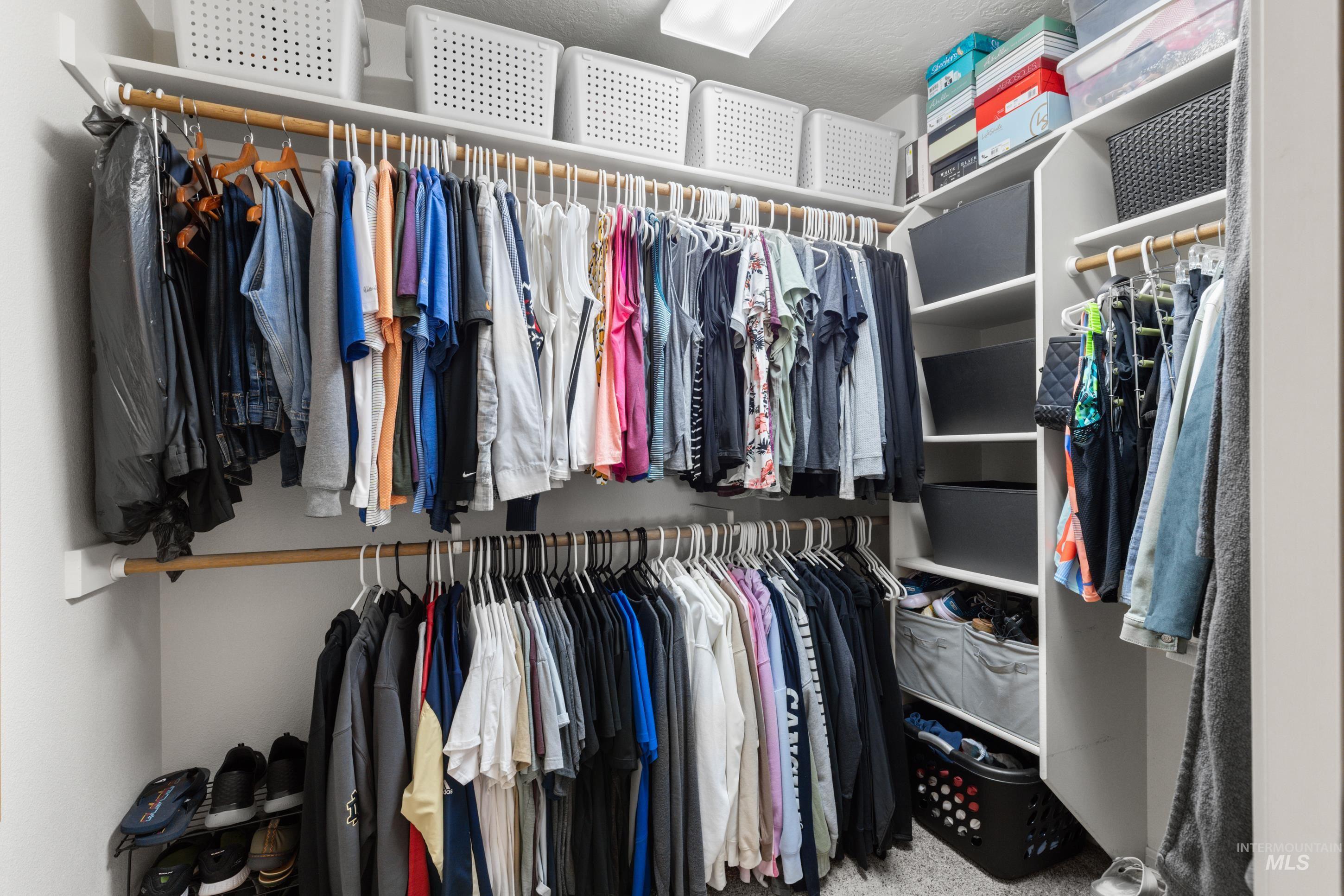 5521 N Mendelson Ave., Meridian, Idaho 83646, 4 Bedrooms, 2.5 Bathrooms, Residential For Sale, Price $579,000,MLS 98984026