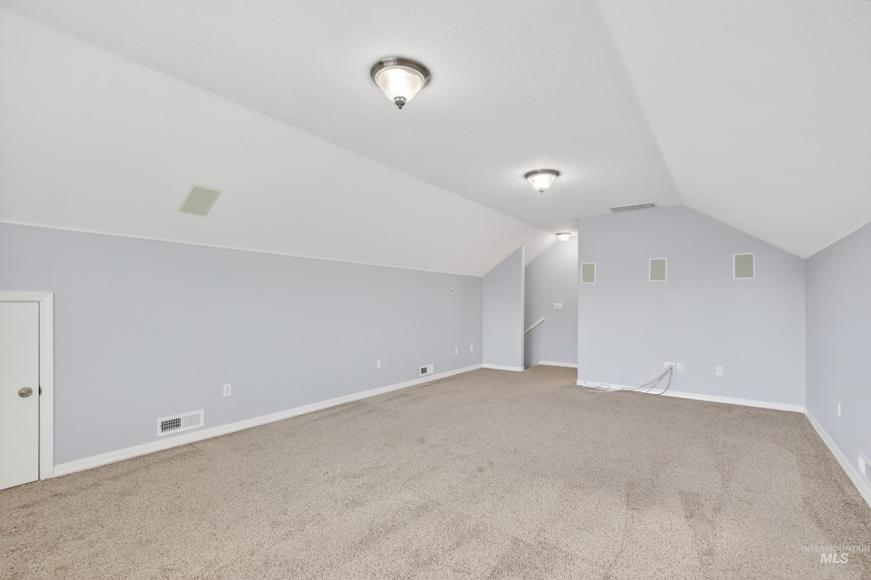 5521 N Mendelson Ave., Meridian, Idaho 83646, 4 Bedrooms, 2.5 Bathrooms, Residential For Sale, Price $579,000,MLS 98984026