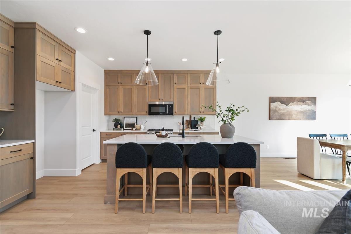 4301 Tropic Way, Caldwell, Idaho 83607, 3 Bedrooms, 2 Bathrooms, Residential For Sale, Price $459,880,MLS 98984027