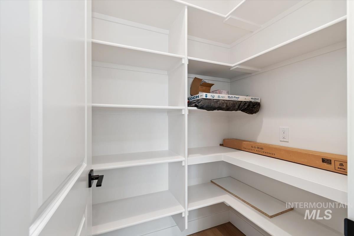 4301 Tropic Way, Caldwell, Idaho 83607, 3 Bedrooms, 2 Bathrooms, Residential For Sale, Price $459,880,MLS 98984027