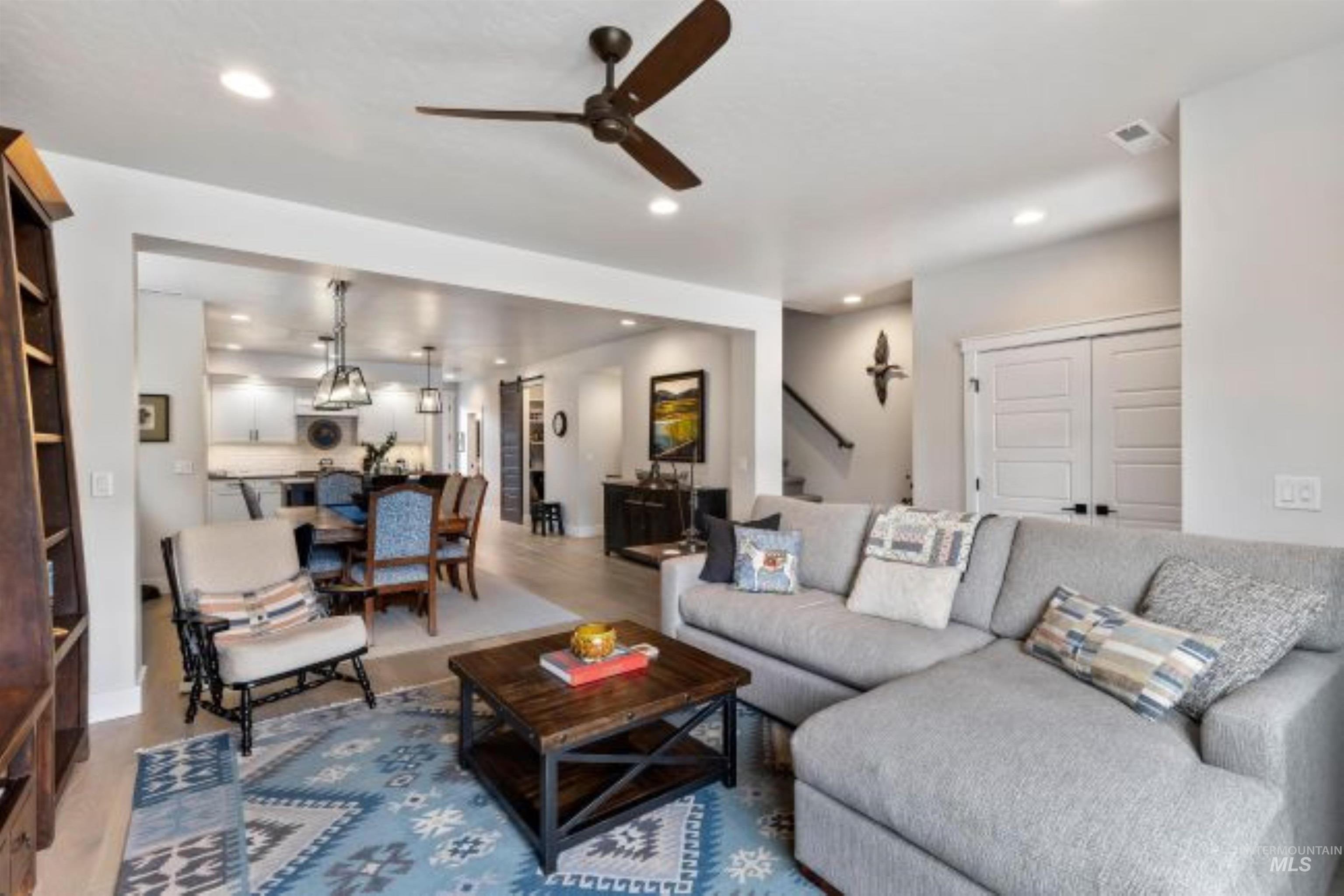 3211 S Brookridge Way, Boise, Idaho 83714, 3 Bedrooms, 2.5 Bathrooms, Residential For Sale, Price $689,900,MLS 98984028