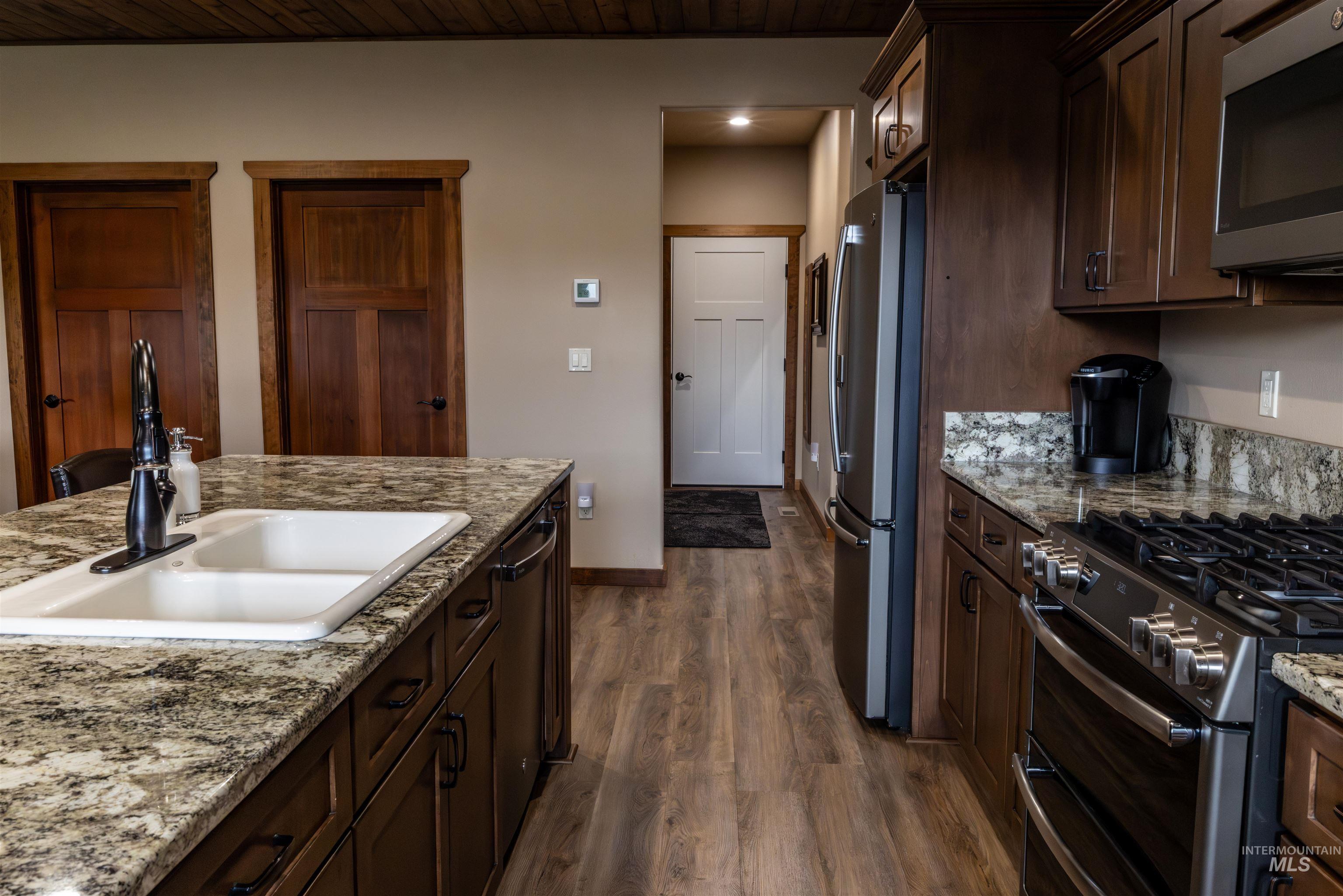 1702 Pioneer Dr, Lewiston, Idaho 83501, 3 Bedrooms, 2 Bathrooms, Residential For Sale, Price $635,000,MLS 98984029