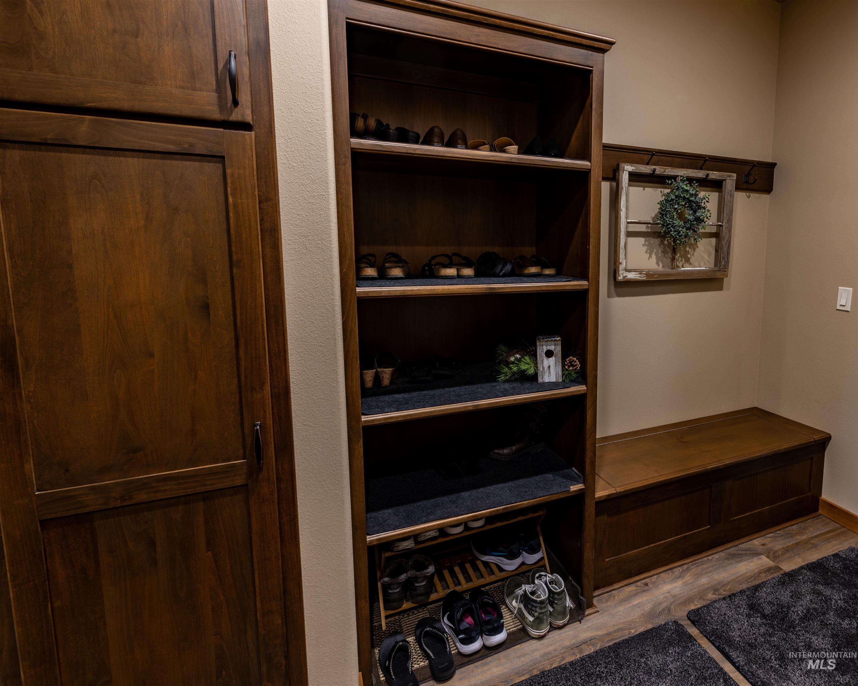 1702 Pioneer Dr, Lewiston, Idaho 83501, 3 Bedrooms, 2 Bathrooms, Residential For Sale, Price $635,000,MLS 98984029