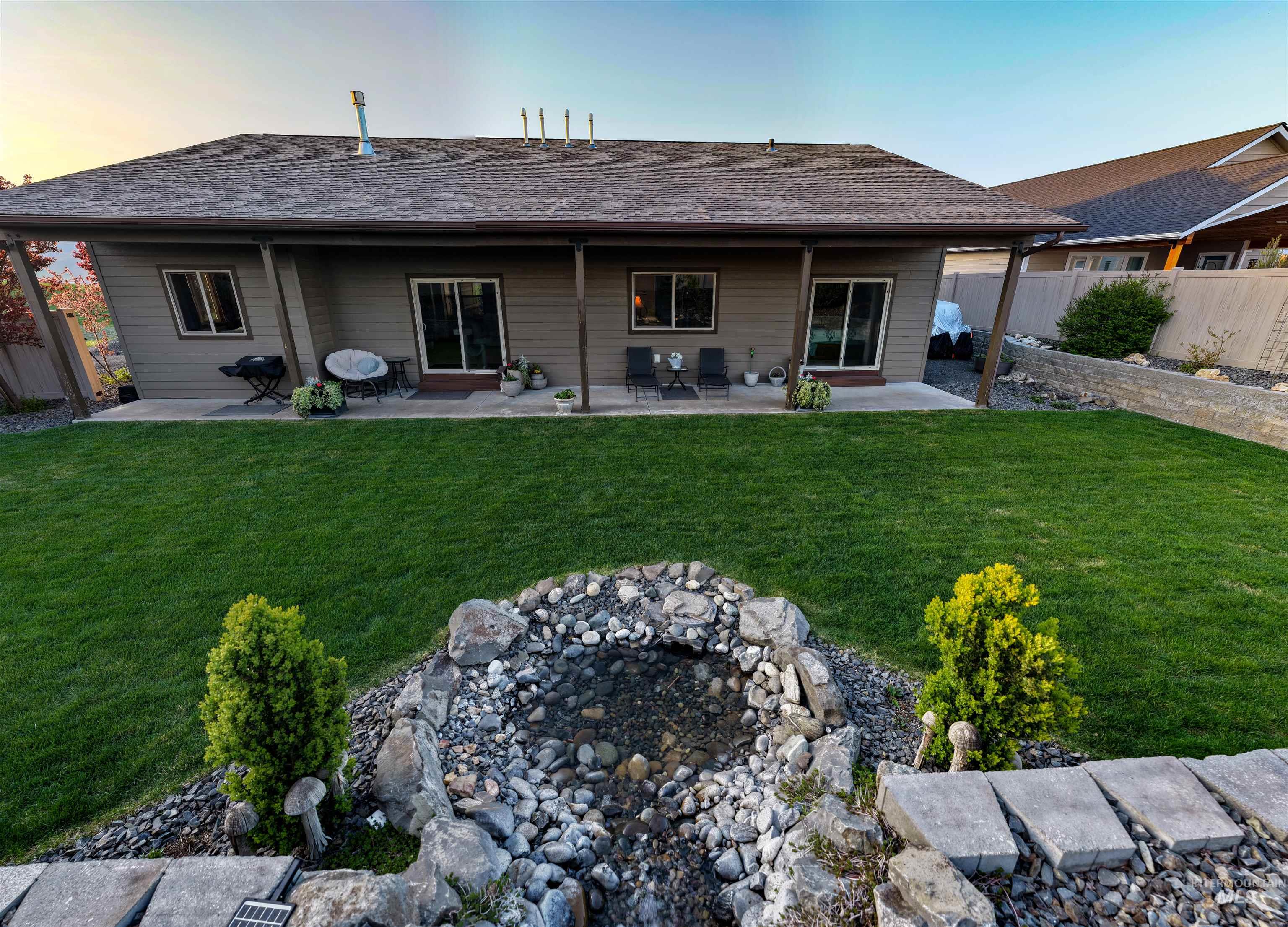 1702 Pioneer Dr, Lewiston, Idaho 83501, 3 Bedrooms, 2 Bathrooms, Residential For Sale, Price $635,000,MLS 98984029