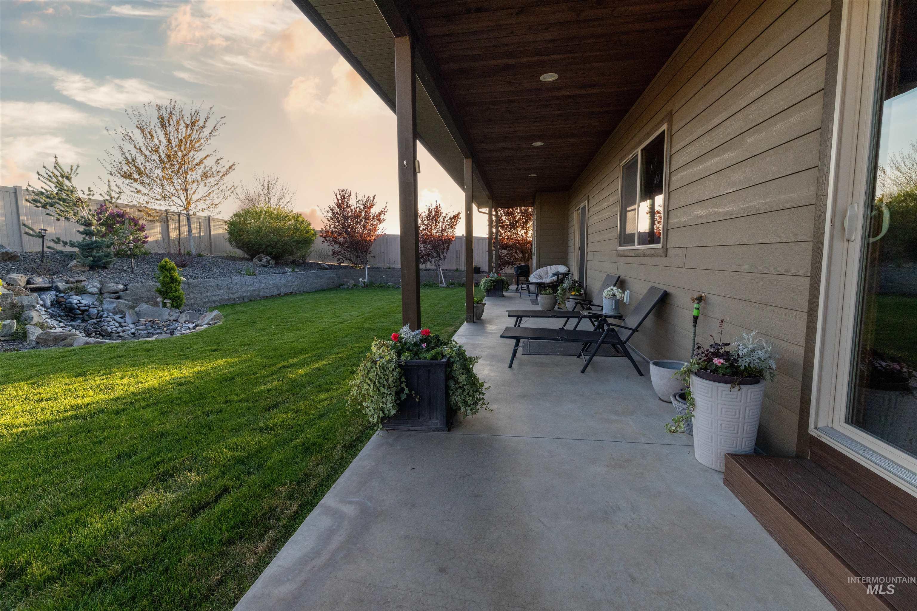1702 Pioneer Dr, Lewiston, Idaho 83501, 3 Bedrooms, 2 Bathrooms, Residential For Sale, Price $635,000,MLS 98984029