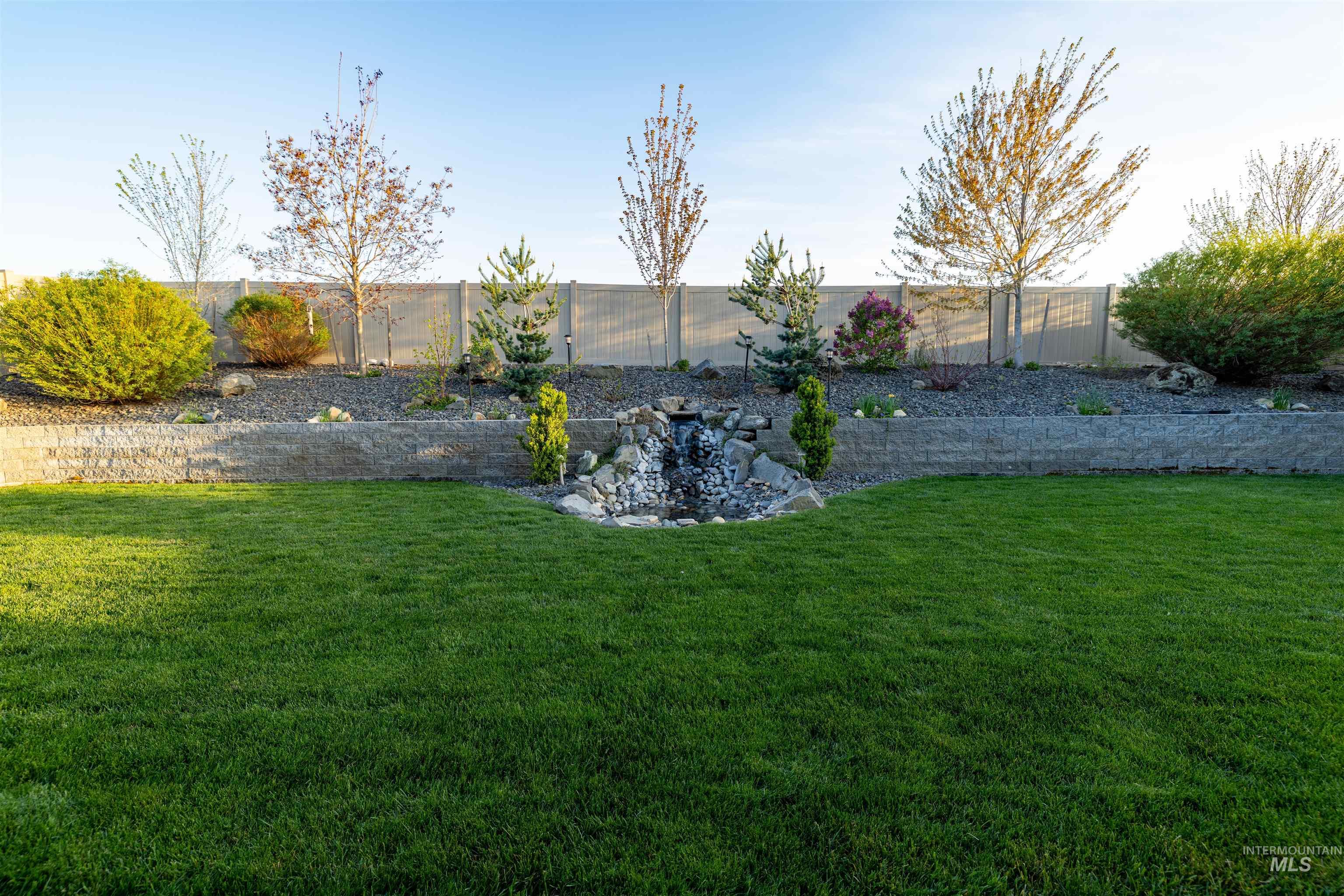 1702 Pioneer Dr, Lewiston, Idaho 83501, 3 Bedrooms, 2 Bathrooms, Residential For Sale, Price $635,000,MLS 98984029