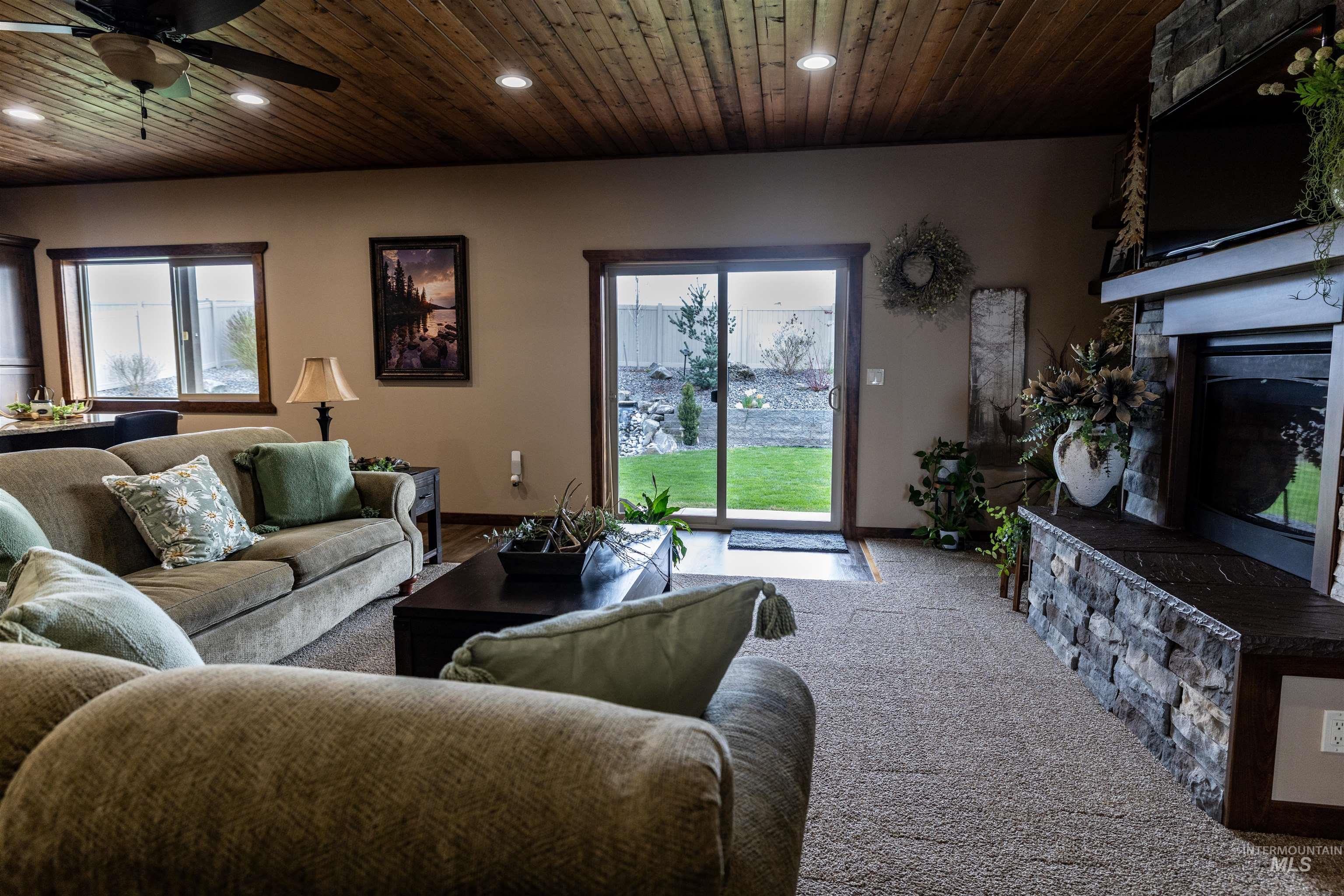 1702 Pioneer Dr, Lewiston, Idaho 83501, 3 Bedrooms, 2 Bathrooms, Residential For Sale, Price $635,000,MLS 98984029