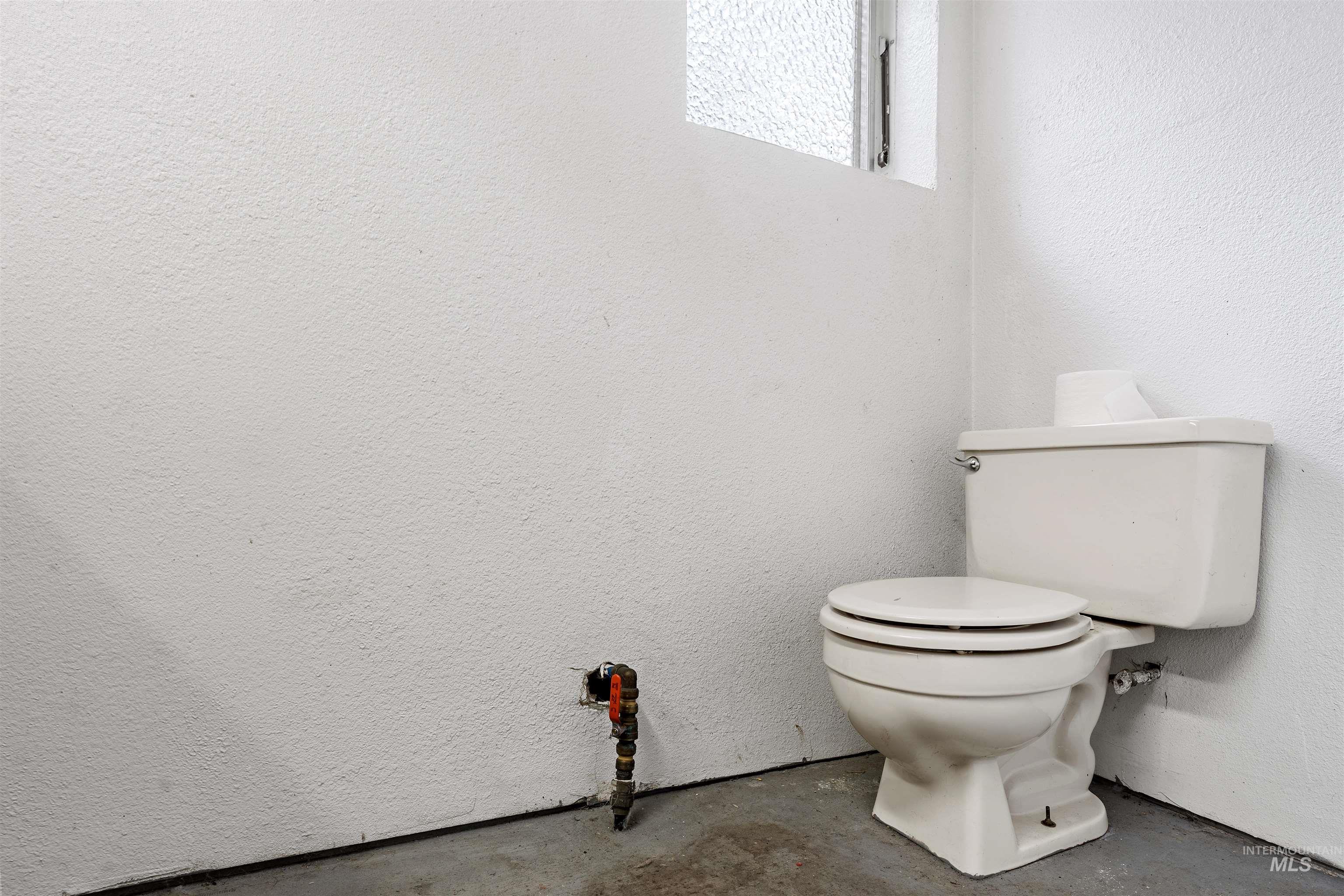 145 Timberline Dr., Pierce, Idaho 83546, 4 Bedrooms, 2 Bathrooms, Residential For Sale, Price $225,000,MLS 98984036