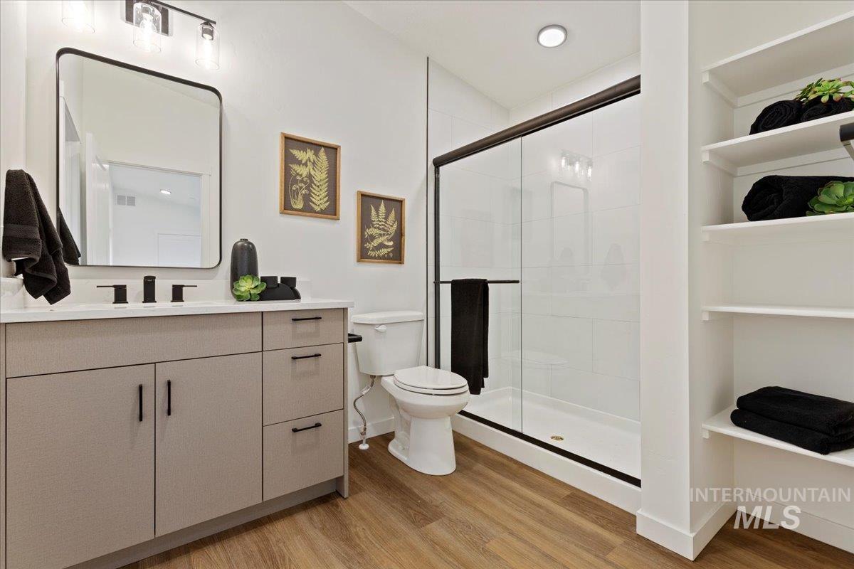 112 E Pennsylvania St, Boise, Idaho 83706, 3 Bedrooms, 3.5 Bathrooms, Residential For Sale, Price $699,000, 98984037
