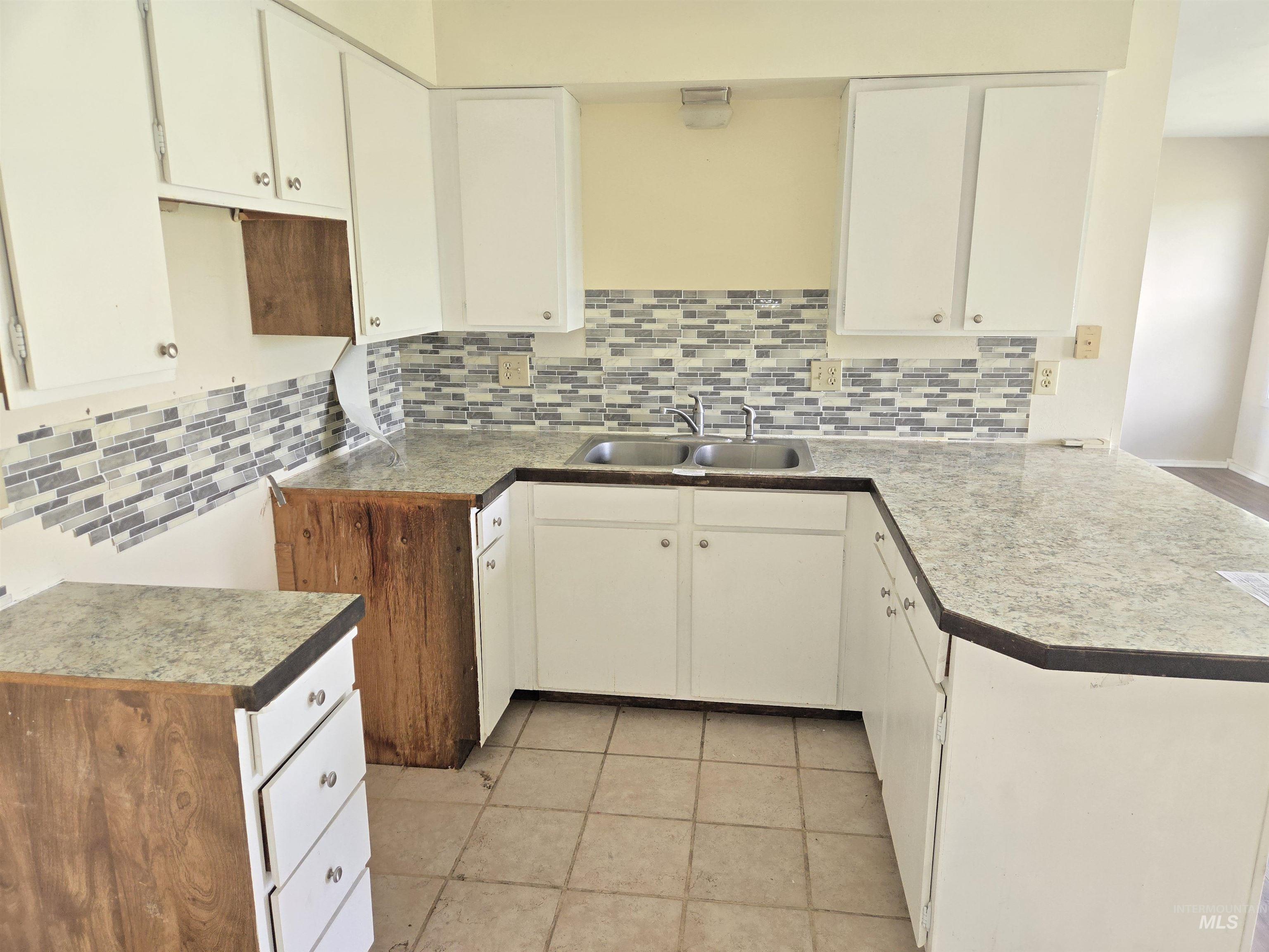 1620 State Highway 46, Gooding, Idaho 83330, 3 Bedrooms, 2.5 Bathrooms, Residential For Sale, Price $310,000, 98984040