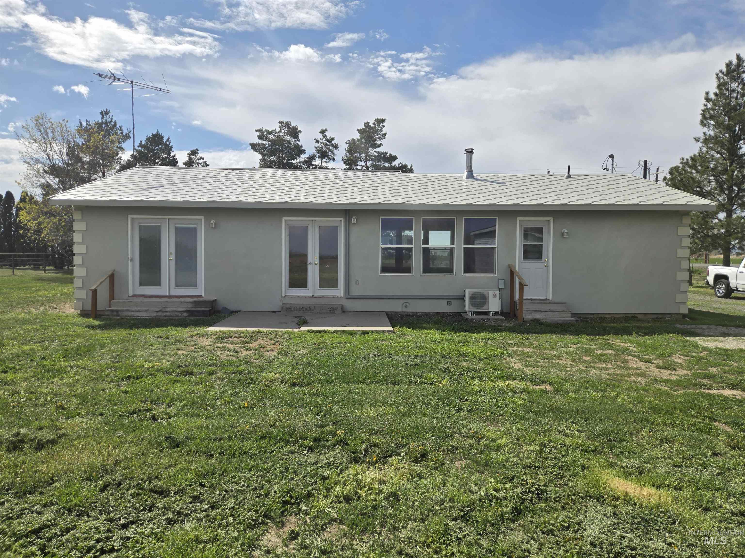 1620 State Highway 46, Gooding, Idaho 83330, 3 Bedrooms, 2.5 Bathrooms, Residential For Sale, Price $310,000, 98984040