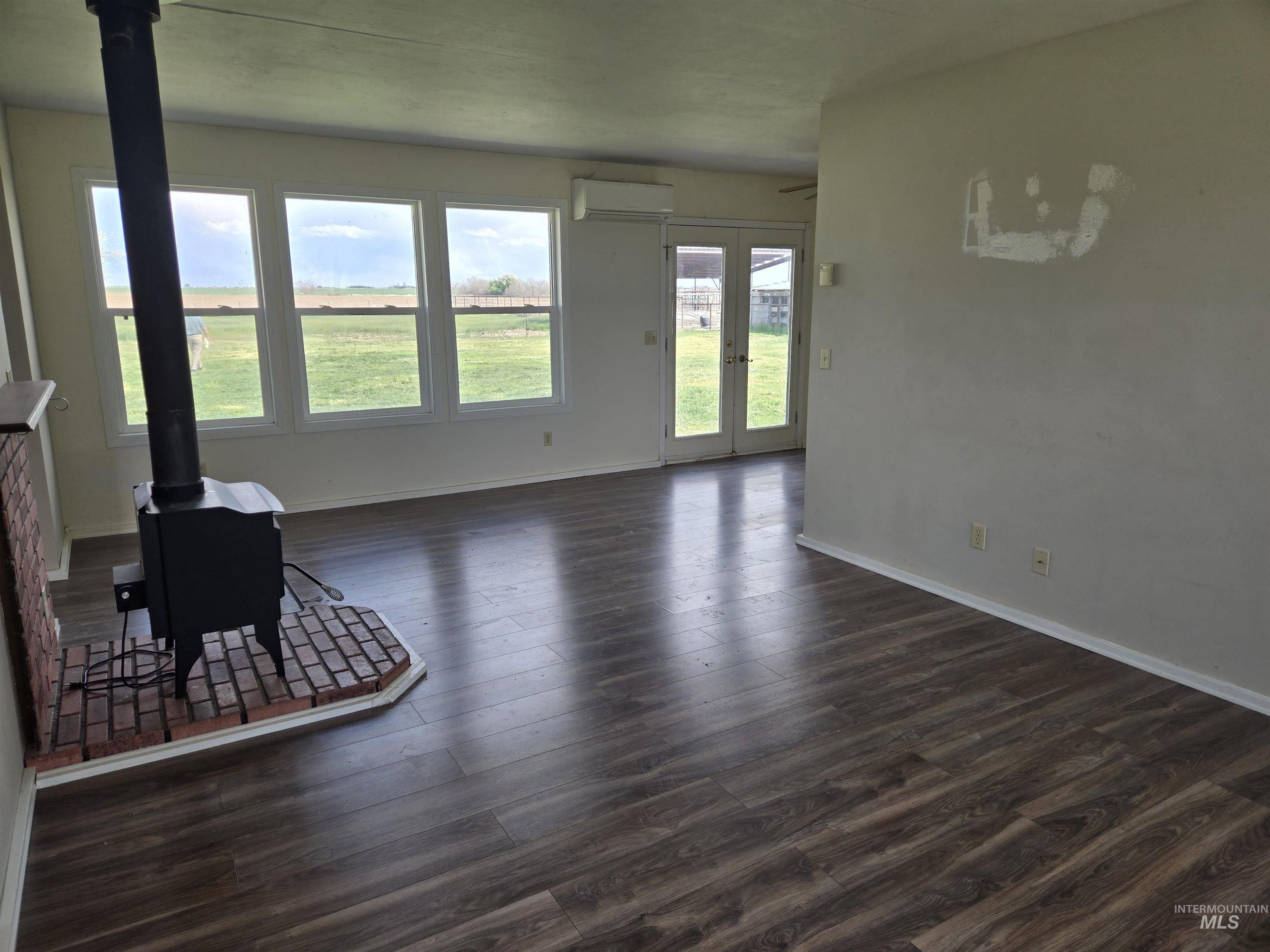 1620 State Highway 46, Gooding, Idaho 83330, 3 Bedrooms, 2.5 Bathrooms, Residential For Sale, Price $310,000, 98984040