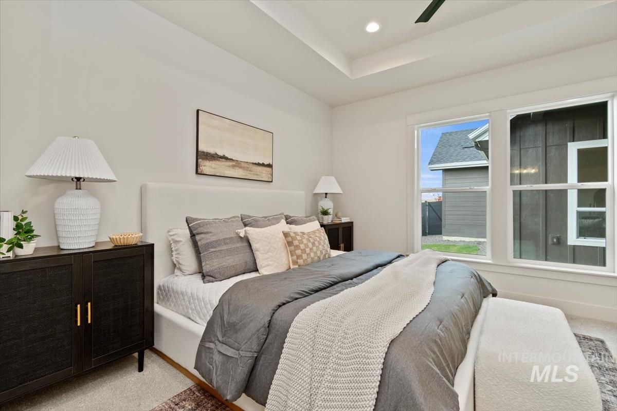 6422 N Barholm Ln, Eagle, Idaho 83616, 3 Bedrooms, 2 Bathrooms, Residential For Sale, Price $599,880,MLS 98984041