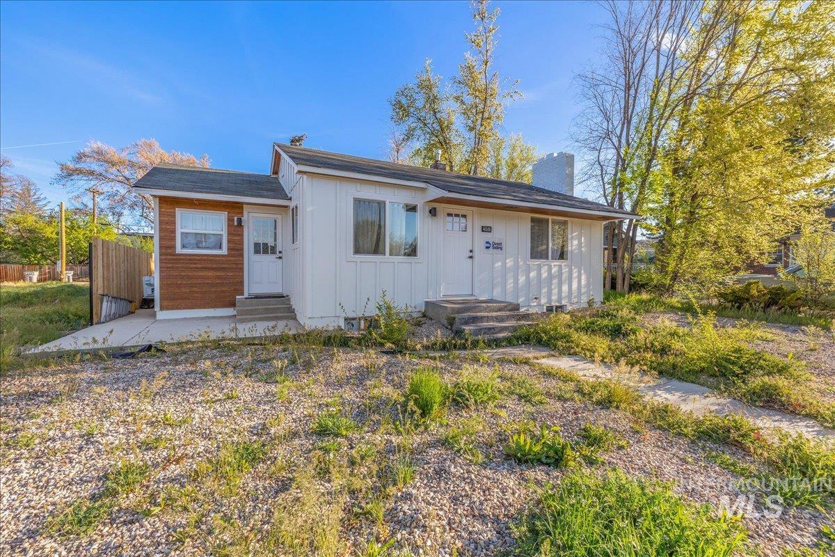 4518 W Emerald St., Boise, Idaho 83706, 3 Bedrooms, 2 Bathrooms, Residential For Sale, Price $725,000,MLS 98984042
