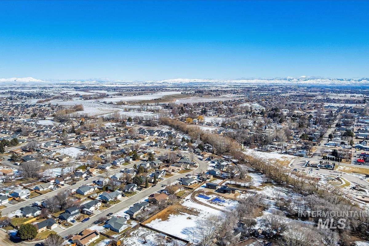 362 W London St, Middleton, Idaho 83644, 2 Bedrooms, 2 Bathrooms, Residential Income For Sale, Price $509,000,MLS 98984043