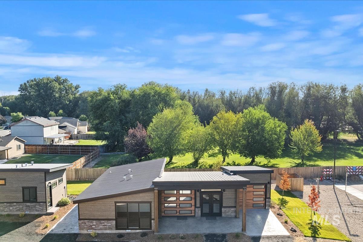 362 W London St, Middleton, Idaho 83644, 2 Bedrooms, 2 Bathrooms, Residential Income For Sale, Price $509,000,MLS 98984043