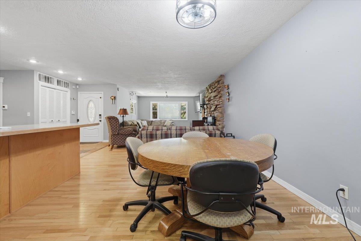 14046 Shannon Circle, Caldwell, Idaho 83607, 3 Bedrooms, 2 Bathrooms, Residential For Sale, Price $525,000,MLS 98984044