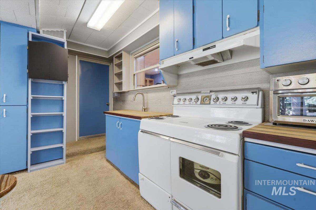 14046 Shannon Circle, Caldwell, Idaho 83607, 3 Bedrooms, 2 Bathrooms, Residential For Sale, Price $525,000,MLS 98984044