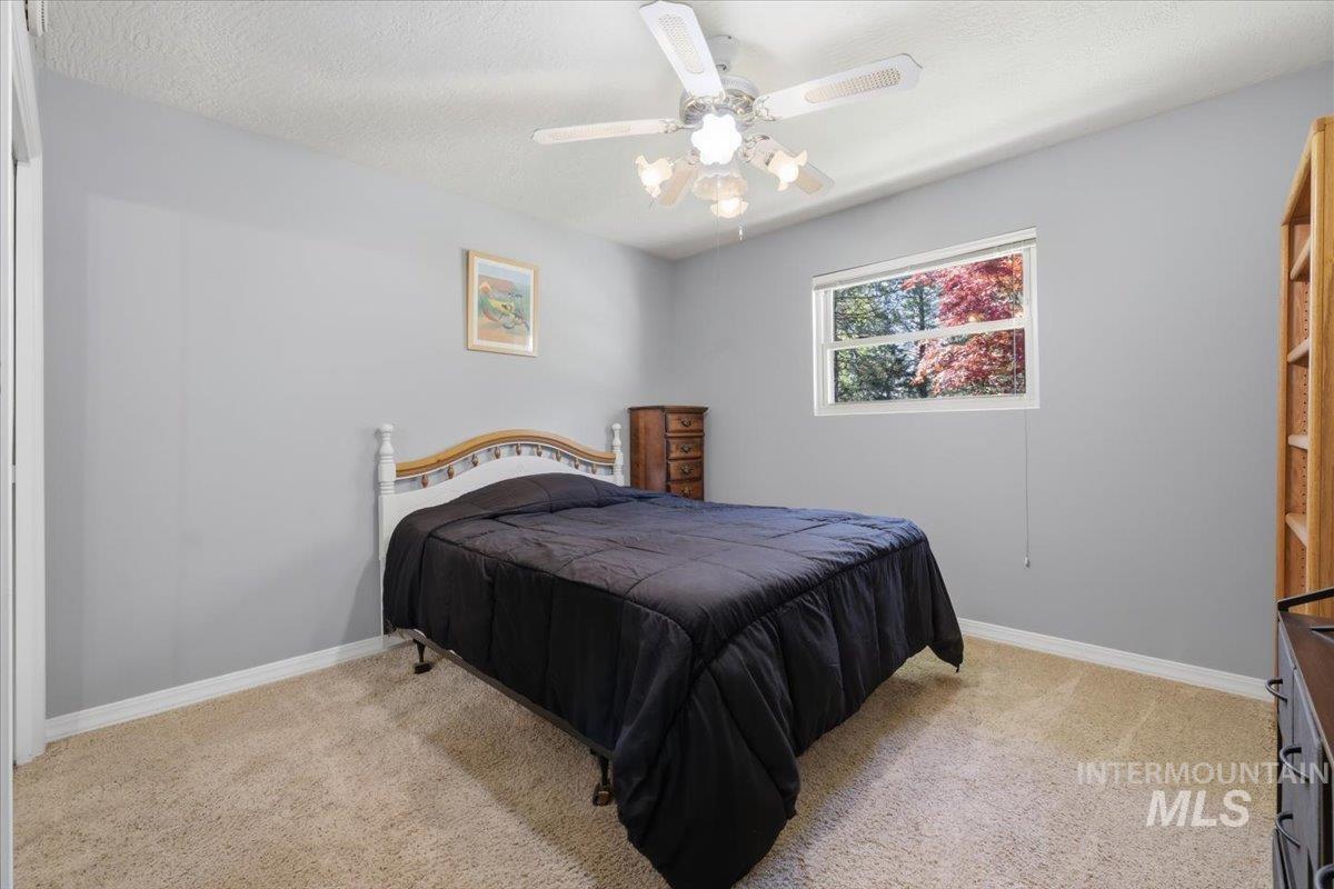 14046 Shannon Circle, Caldwell, Idaho 83607, 3 Bedrooms, 2 Bathrooms, Residential For Sale, Price $525,000,MLS 98984044