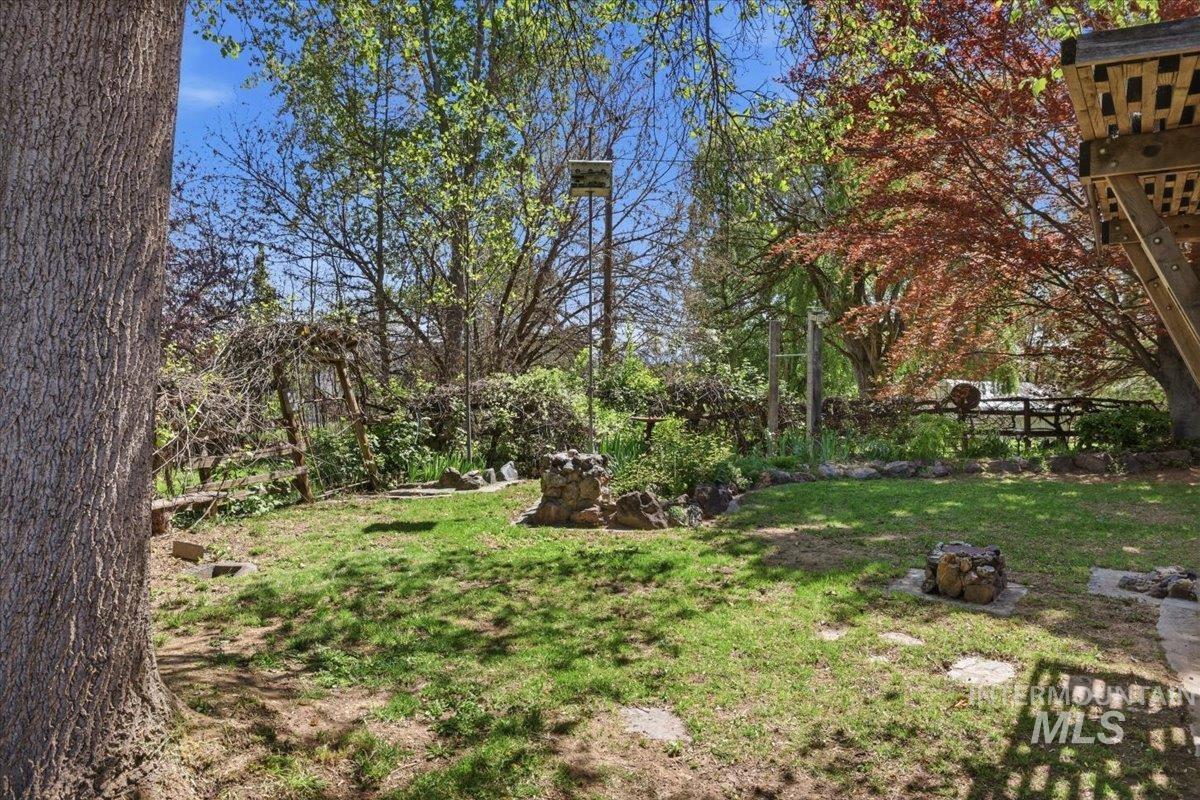 14046 Shannon Circle, Caldwell, Idaho 83607, 3 Bedrooms, 2 Bathrooms, Residential For Sale, Price $525,000,MLS 98984044