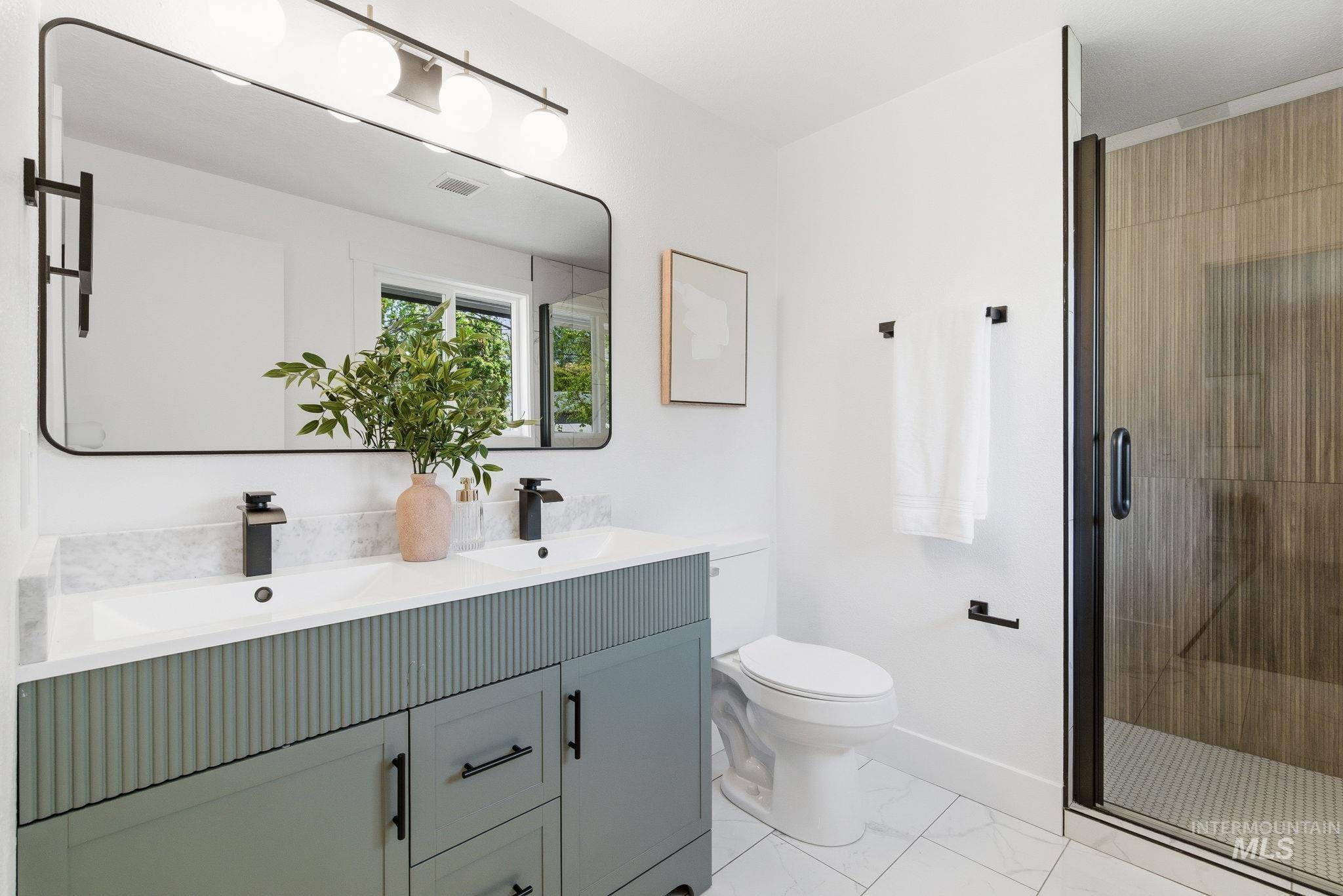 3917 N Erick Ln, Boise, Idaho 83704, 6 Bedrooms, 3 Bathrooms, Residential For Sale, Price $699,990,MLS 98984046