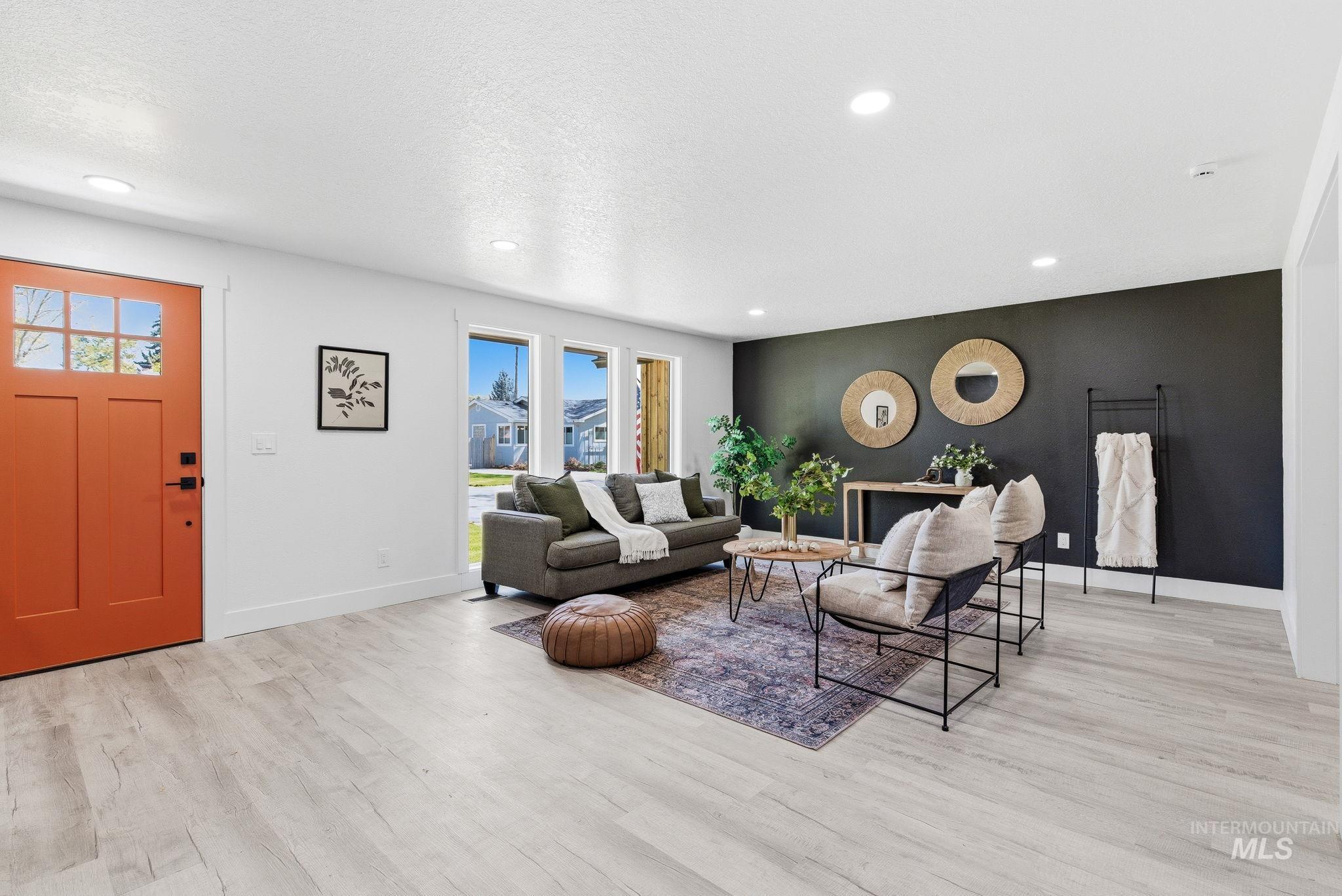 3917 N Erick Ln, Boise, Idaho 83704, 6 Bedrooms, 3 Bathrooms, Residential For Sale, Price $699,990,MLS 98984046