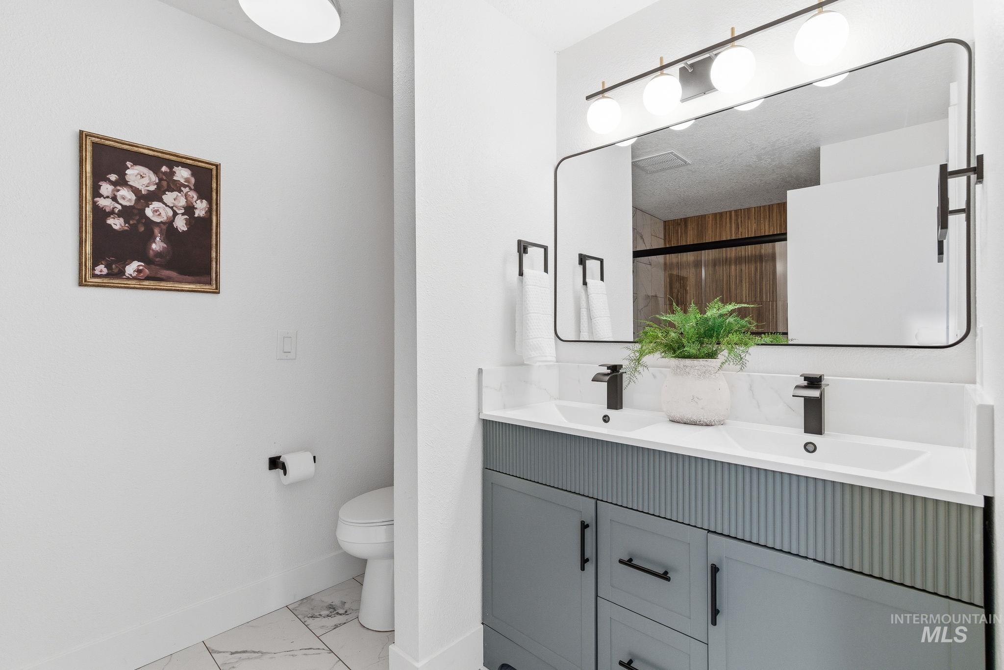 3917 N Erick Ln, Boise, Idaho 83704, 6 Bedrooms, 3 Bathrooms, Residential For Sale, Price $699,990,MLS 98984046