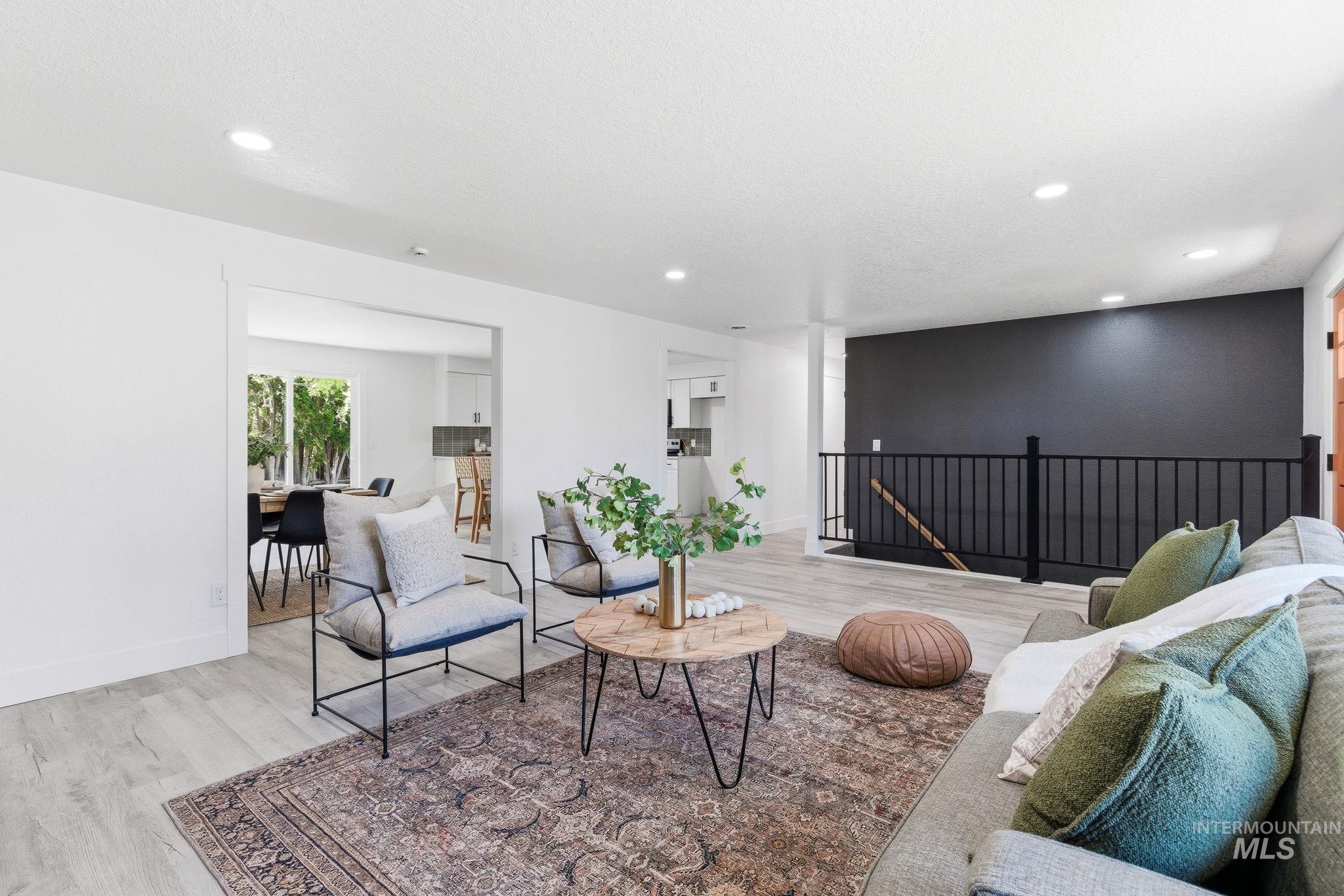 3917 N Erick Ln, Boise, Idaho 83704, 6 Bedrooms, 3 Bathrooms, Residential For Sale, Price $699,990,MLS 98984046