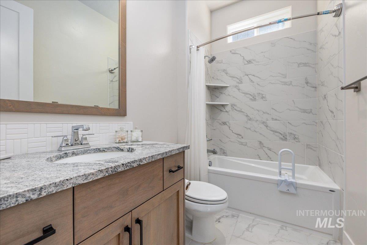 5562 S Zaivcla Ave., Meridian, Idaho 83642, 4 Bedrooms, 4 Bathrooms, Residential For Sale, Price $854,500,MLS 98984047