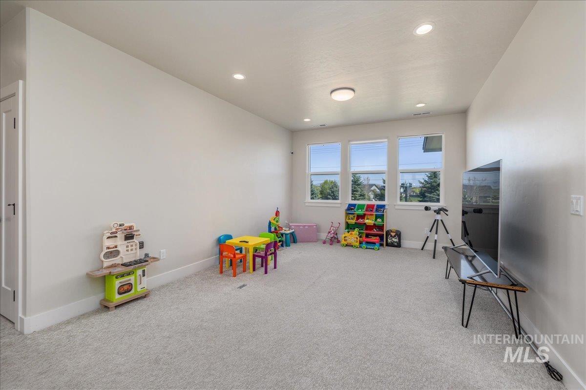 5562 S Zaivcla Ave., Meridian, Idaho 83642, 4 Bedrooms, 4 Bathrooms, Residential For Sale, Price $839,900, 98984047