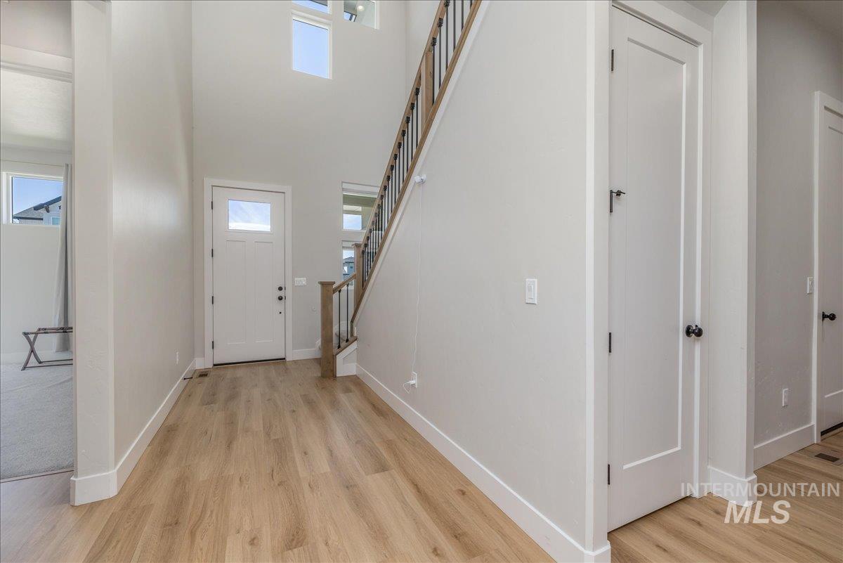 5562 S Zaivcla Ave., Meridian, Idaho 83642, 4 Bedrooms, 4 Bathrooms, Residential For Sale, Price $854,500,MLS 98984047